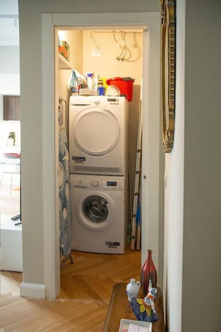 Splendido Bilocale A Apartment *