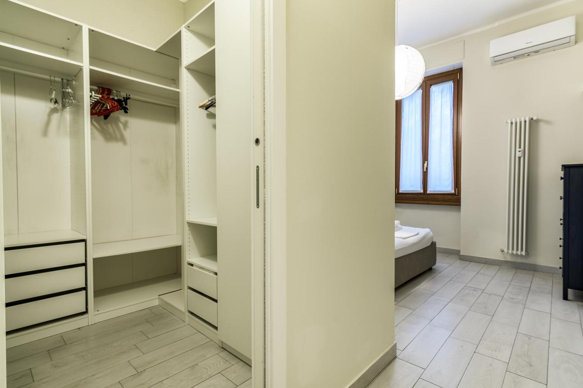4pax Wifi Mac Mahon * Milan