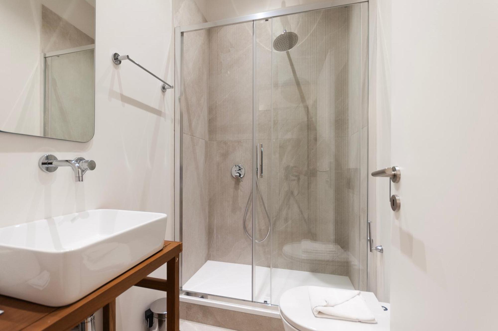 Youhosty - Ticinese 3 Apartment Milan