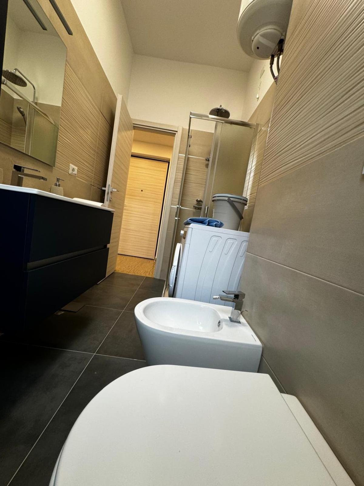 Kibilu - Via Serlio Porta Romana - Mm Brenta Apartment