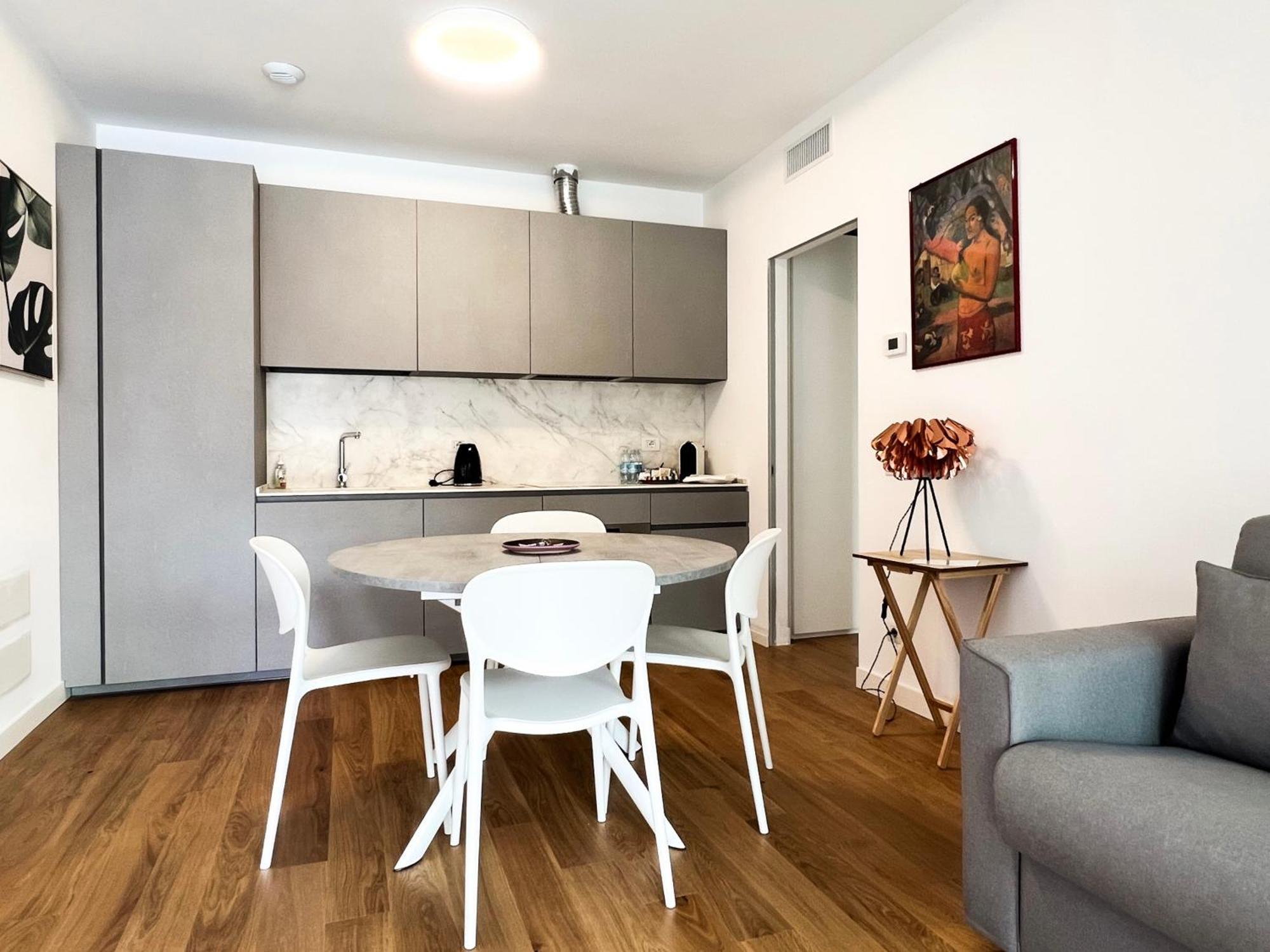 Comecasa Modern Terraced & Palestra Apartamento