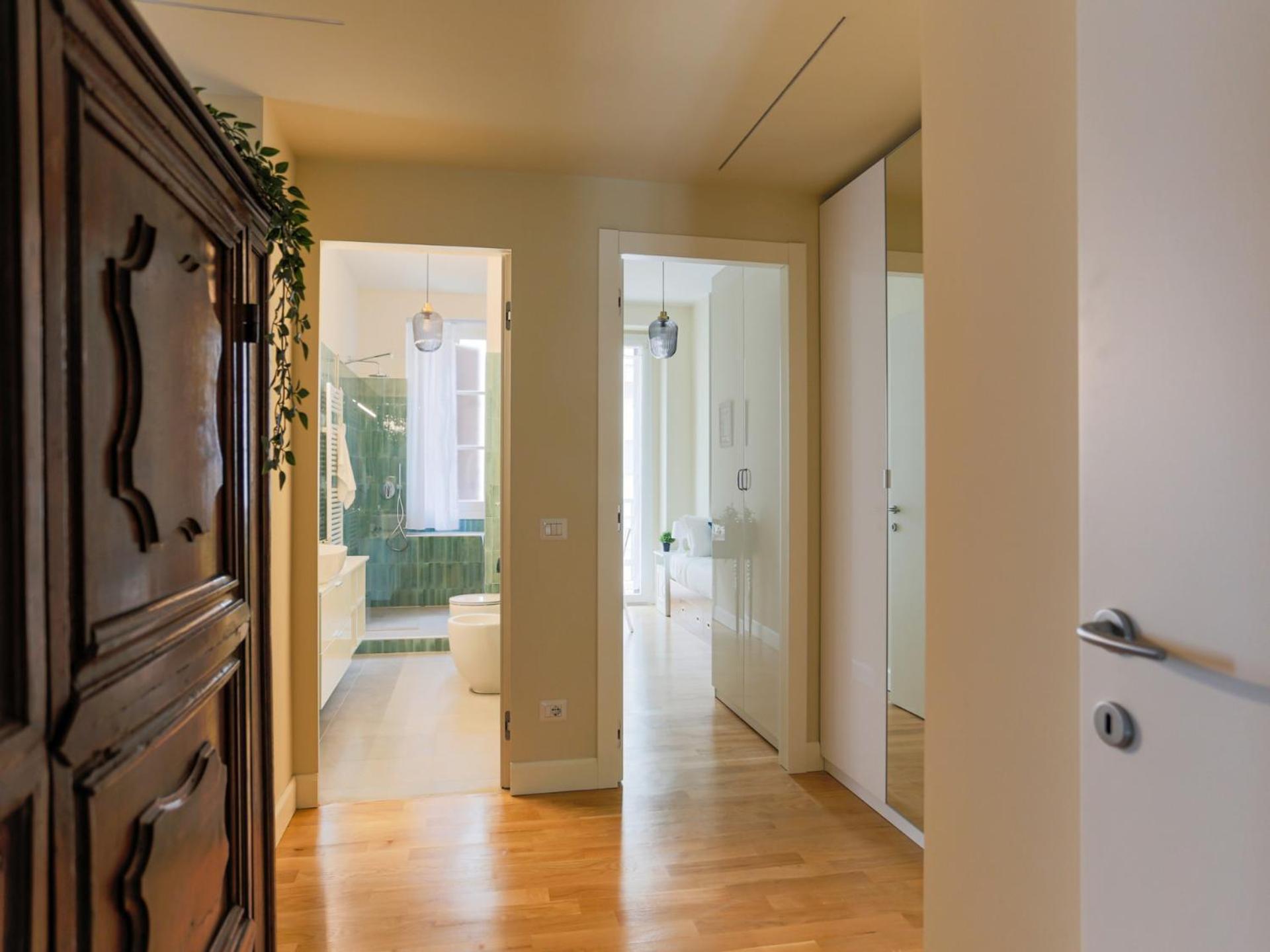 The Rent - Charming In Pagano * Milan