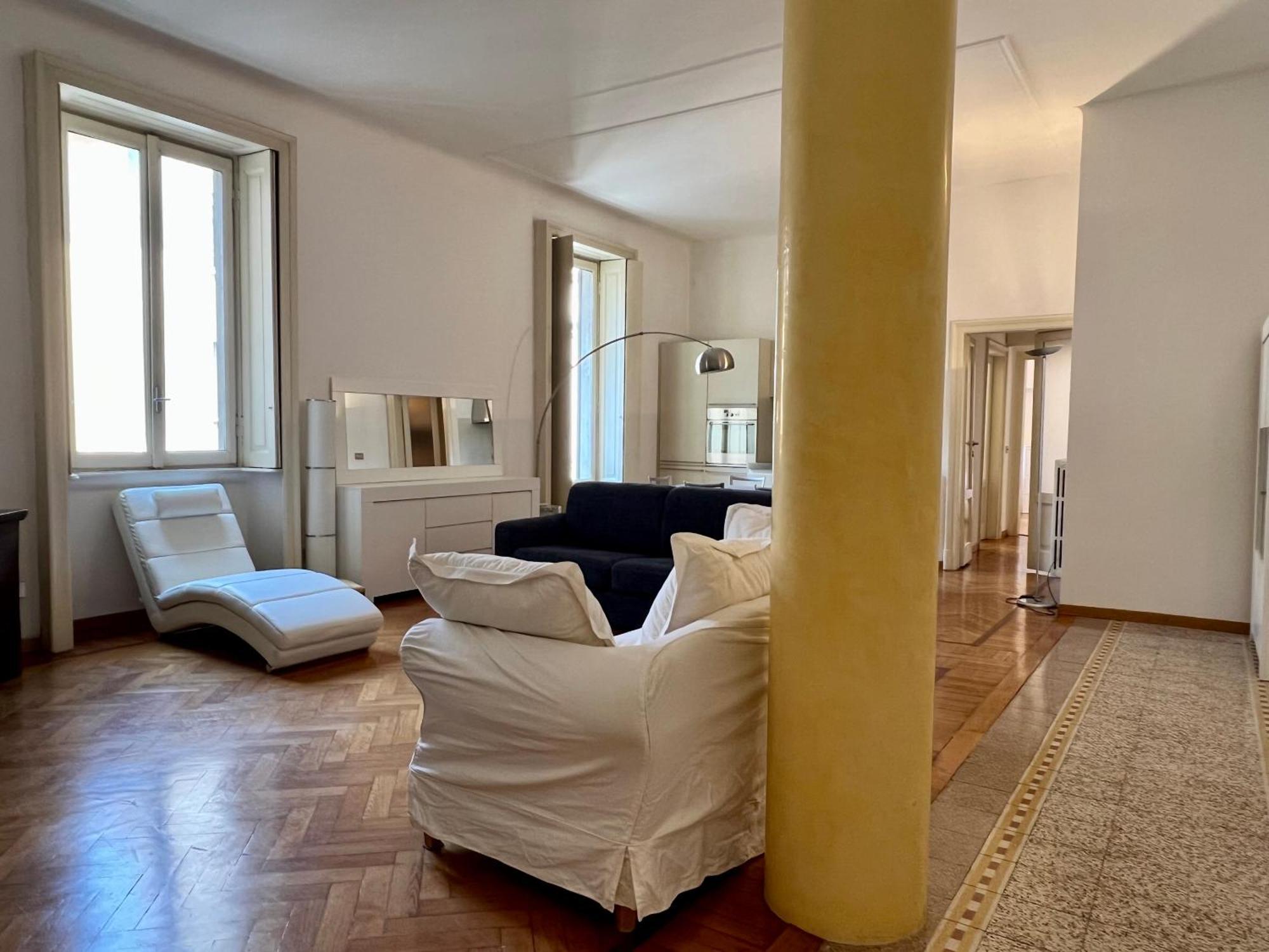 Big Design Volterra Apartment Milan