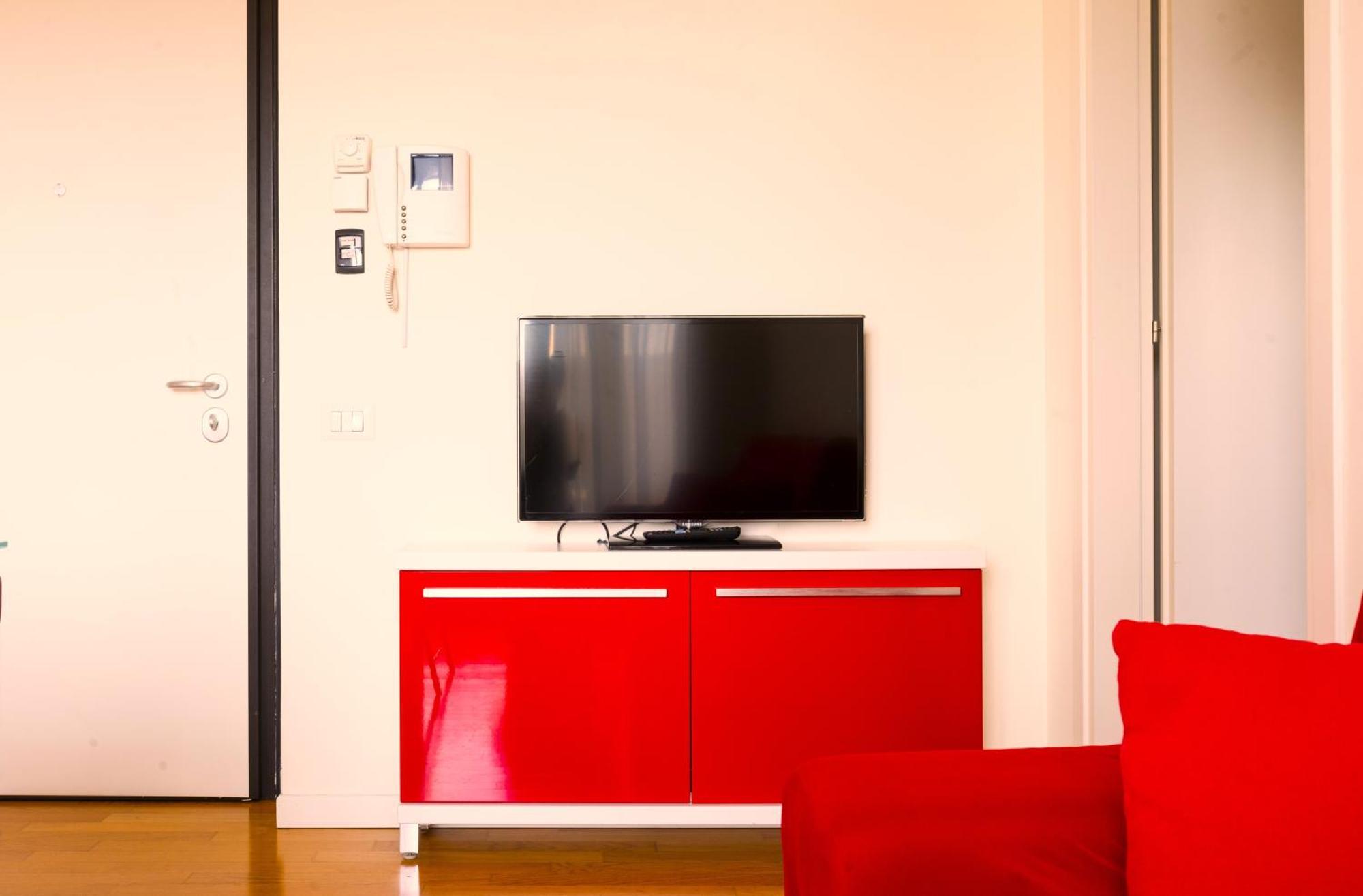 Bicocca Ultimo Piano Con Ampia Terrazza Apartamento Milão