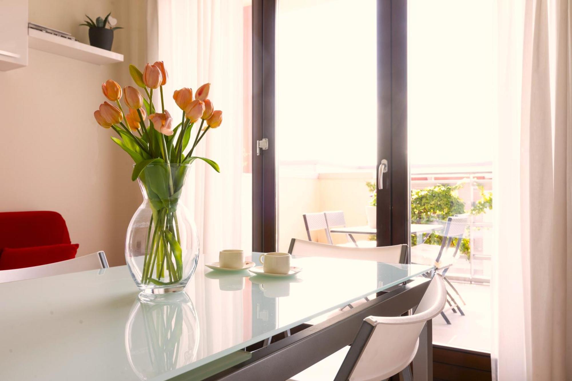 Apartamento Bicocca Ultimo Piano Con Ampia Terrazza Milão