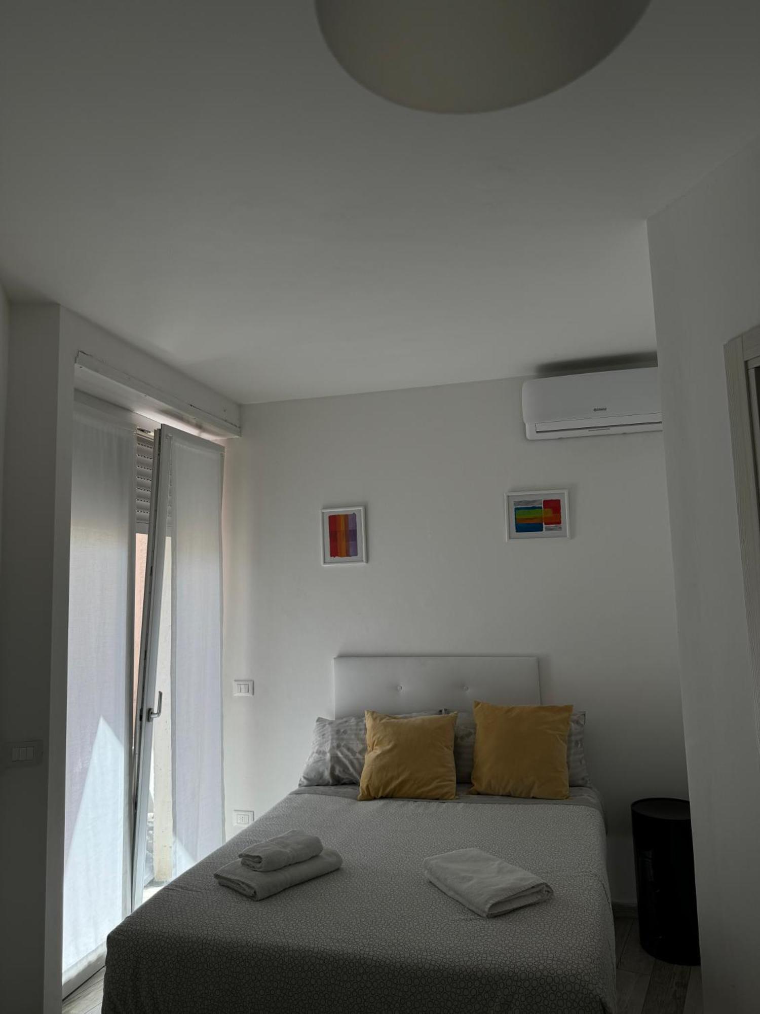Apartment Four Bedroom In The Centre Of The Milan