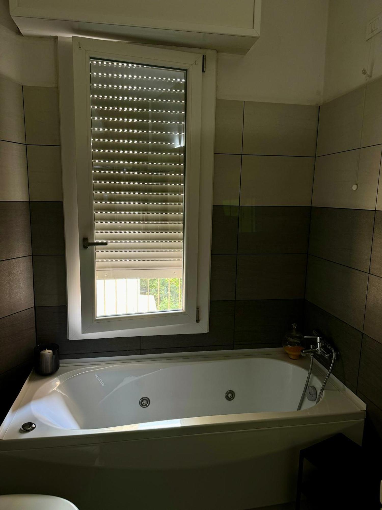 Four Bedroom In The Centre Of The Apartment Milan