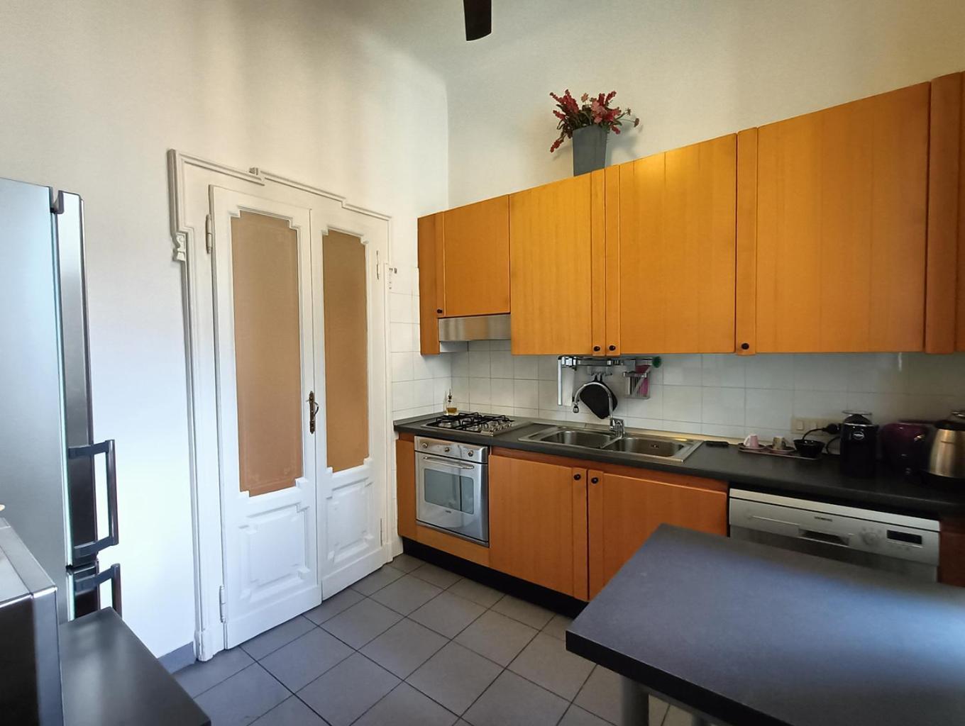 Apartment Sahi - Residenza Corso Italia Tre Camere, Due Bagni E Un Salone
