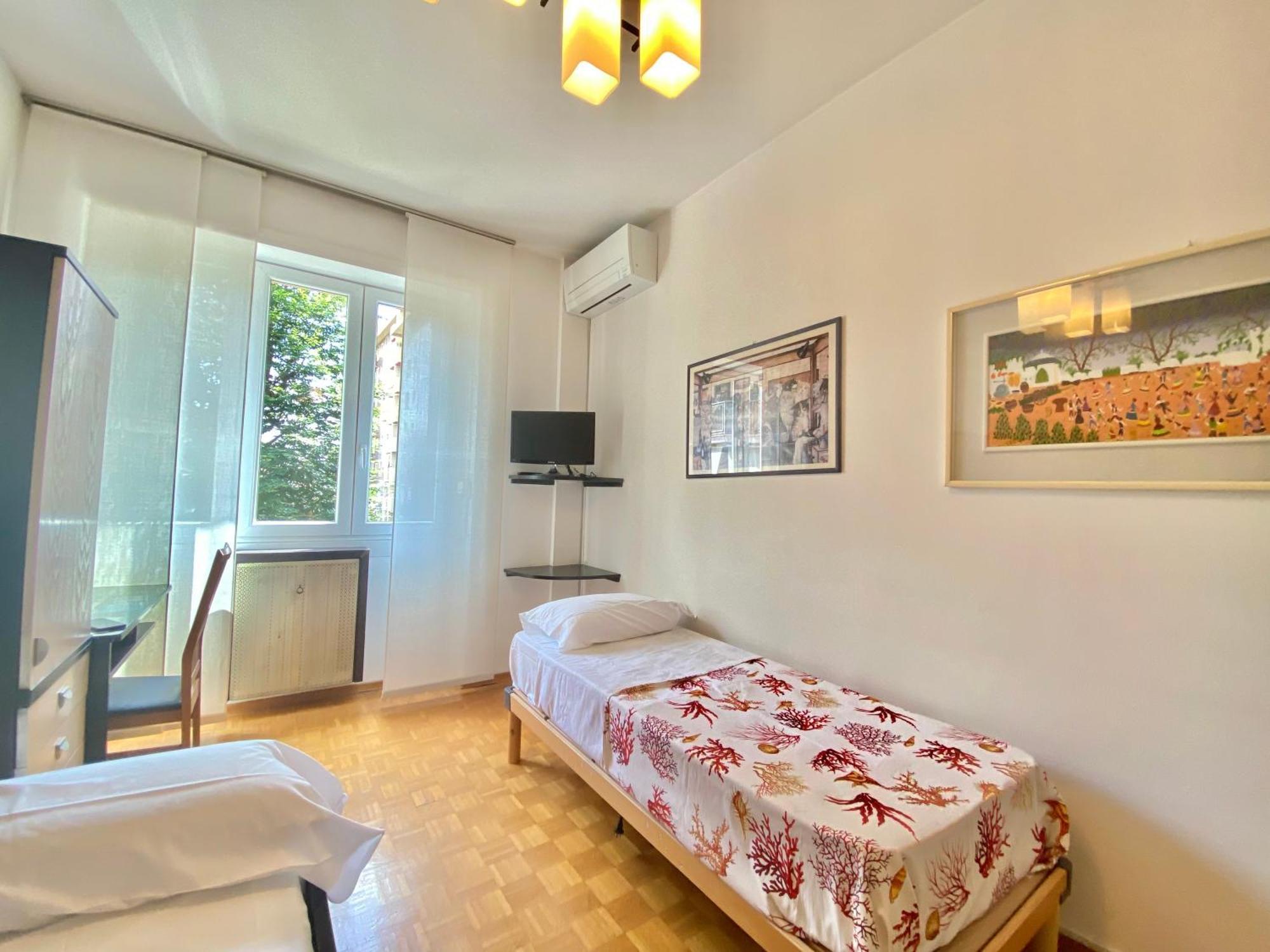Apartment Beada Home, A Pochi Passi Dal Centro Storico E Navigli, Con Fermata Metropolitana Sotto Casa