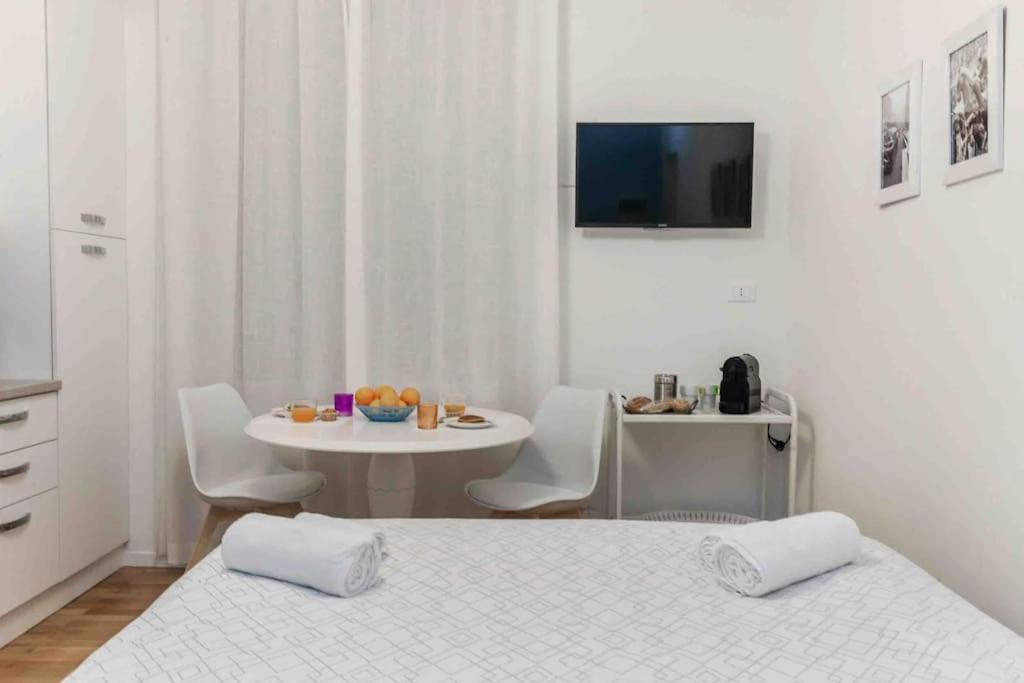 Apartment Moderno Nel Cuore Dei Navigli