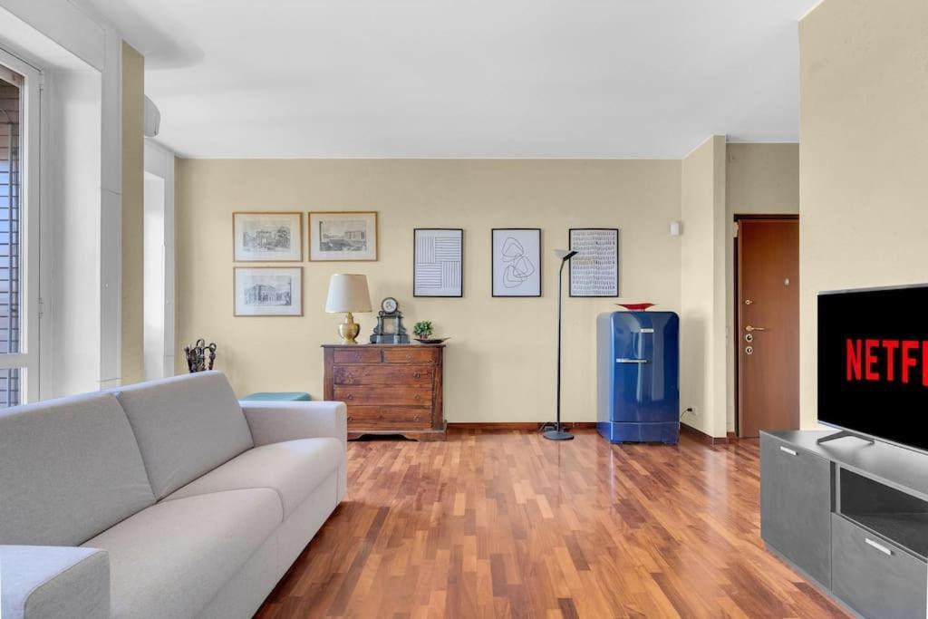 Apartamento Attico-vista Sul Duomo-citylife-skyline *