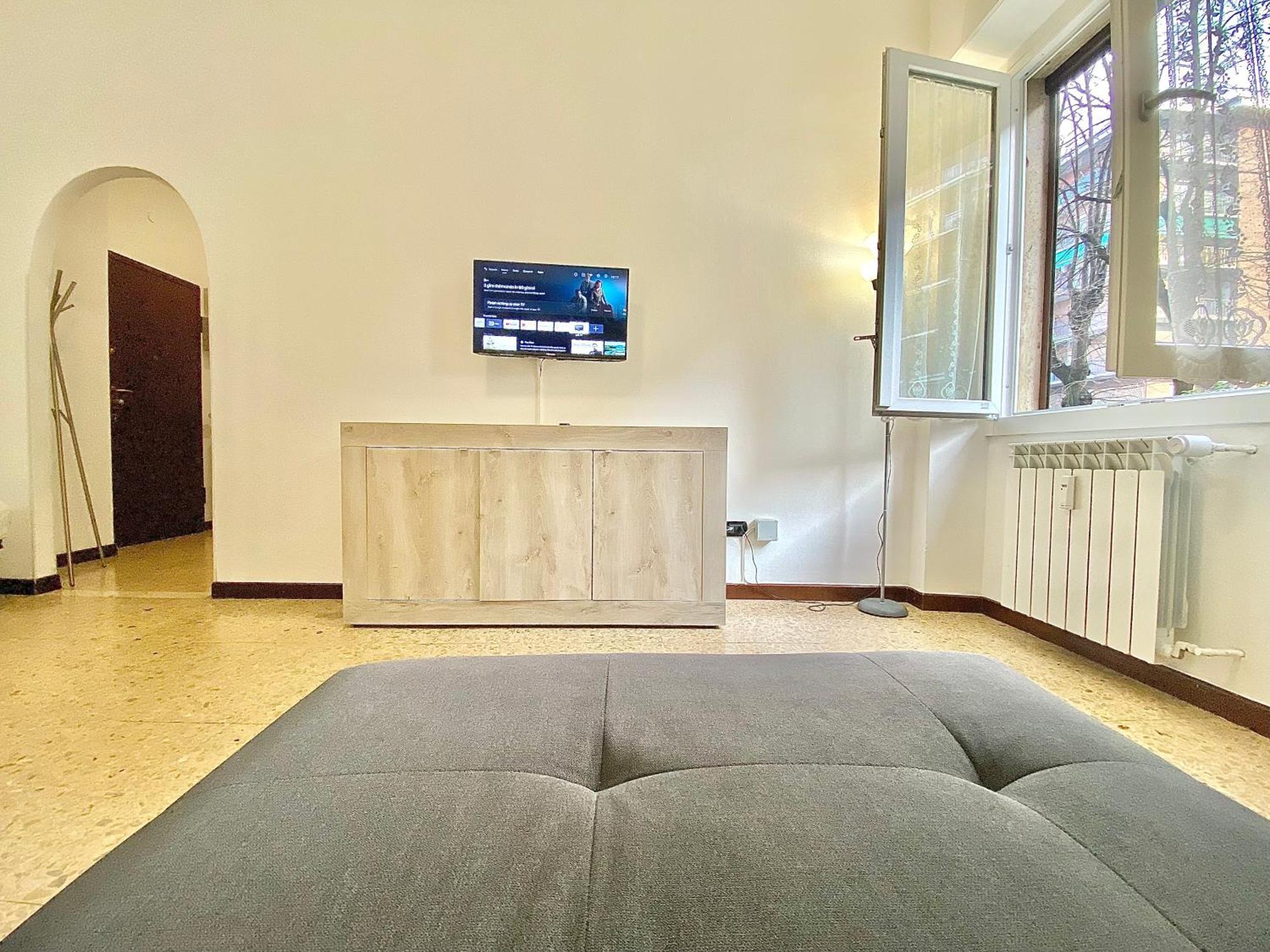 Apartment Famagosta Milan