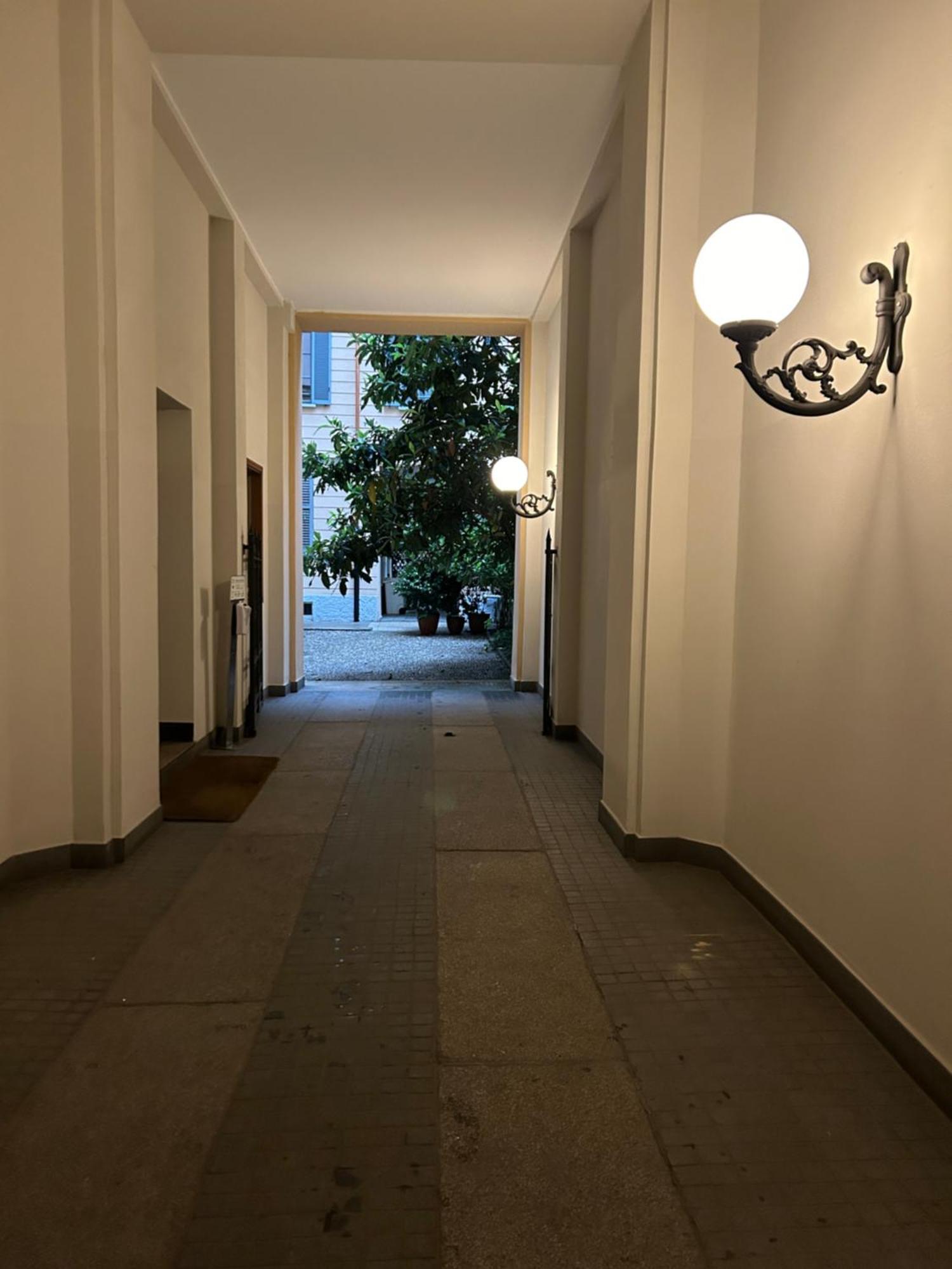 Apartment Via Monti, Cadorna Station, Historic Center Sforzesco Castle Milan