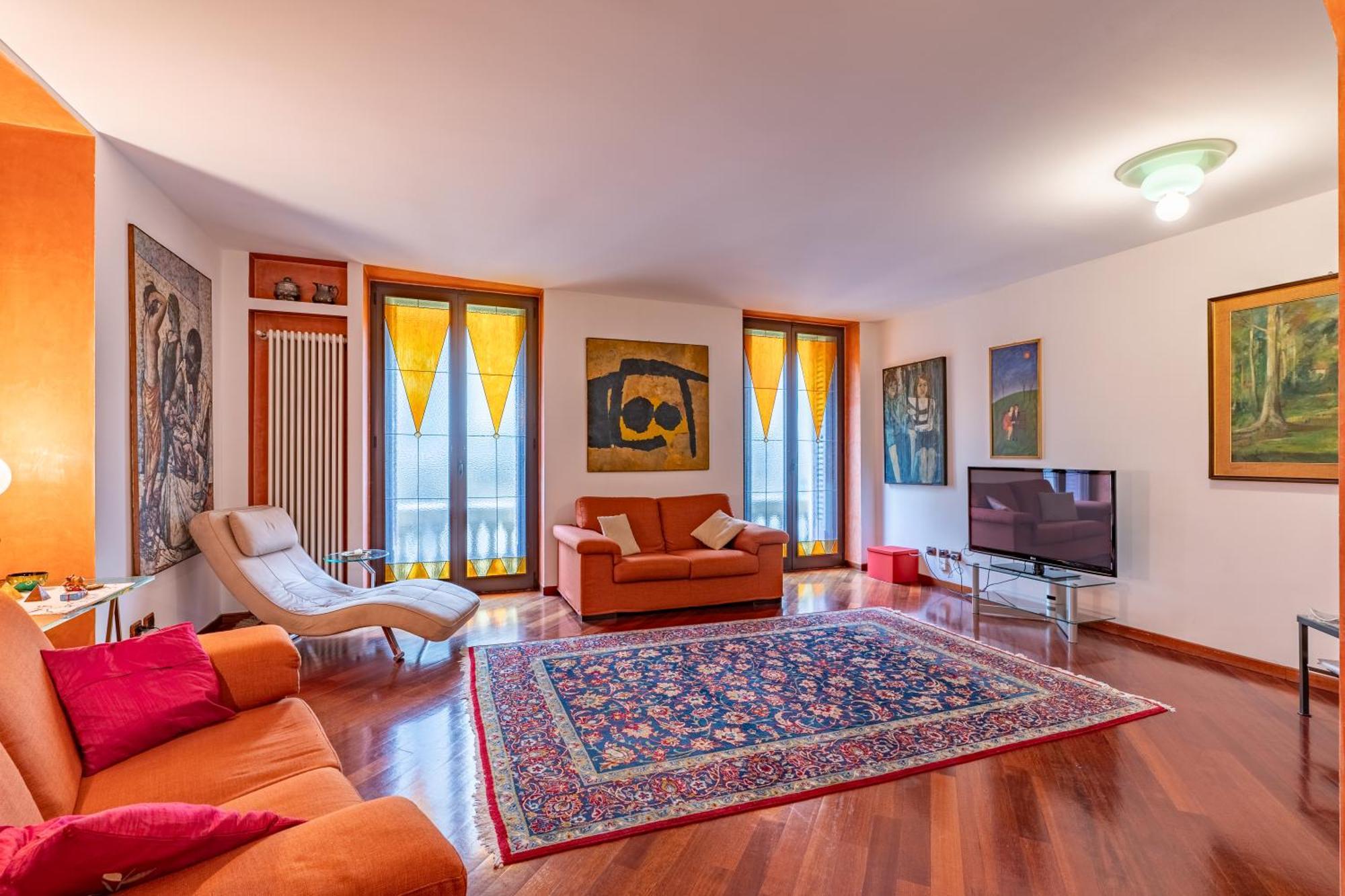 Magnifico - Porta Venezia - Wifi Apartamento