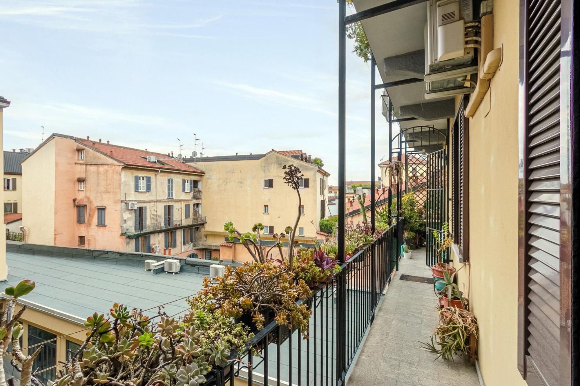 Apartment Navigli - Cozy Studio In Darsena By Rentopolis Milan
