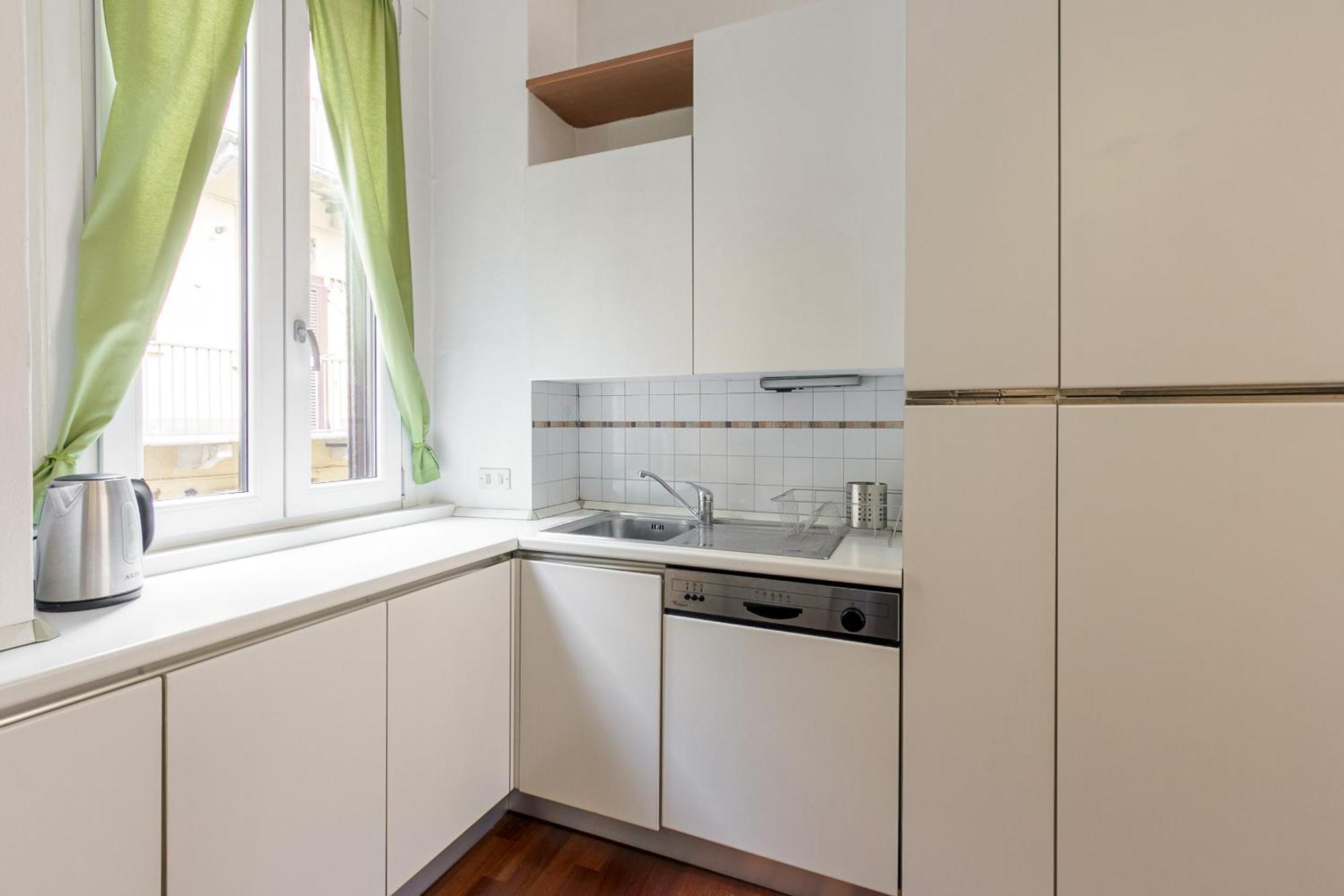 Navigli - Cozy Studio In Darsena By Rentopolis * Milan