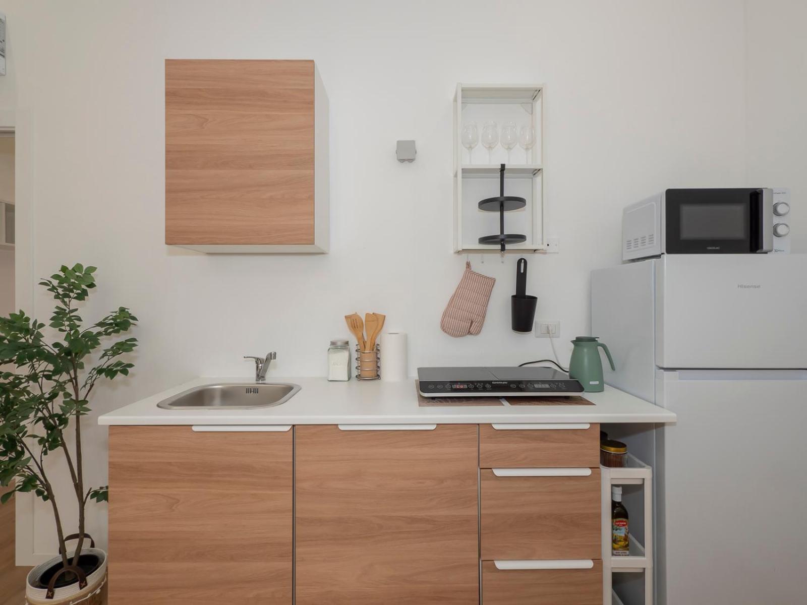 Xenia - Renovated Flat In Navigli Area Milan