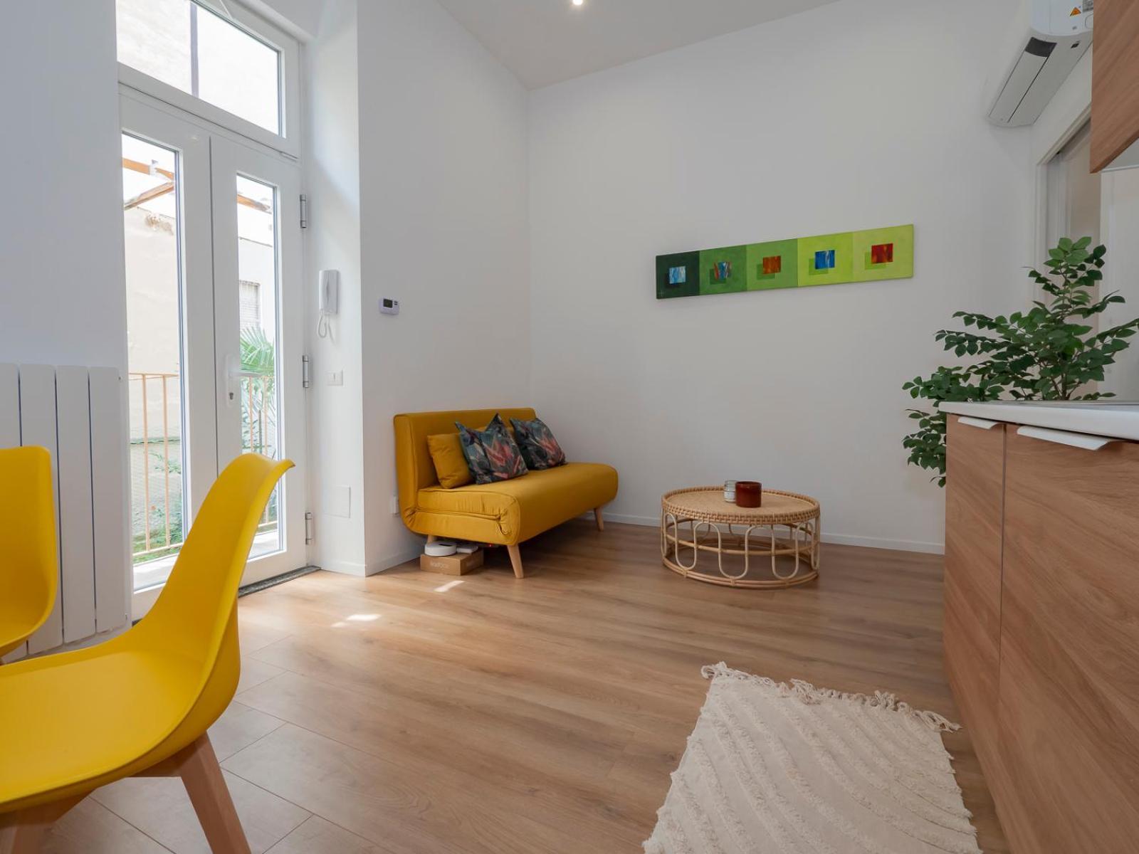 Xenia - Renovated Flat In Navigli Area Apartment