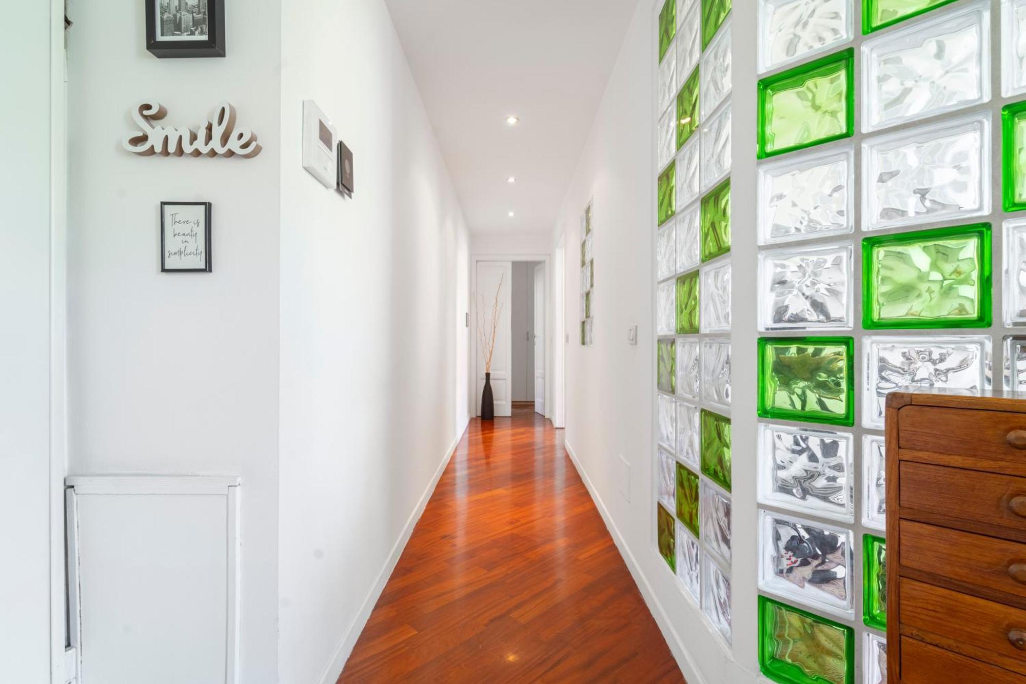Apartment Roomy Flat With Garage - Porta Romana Milan