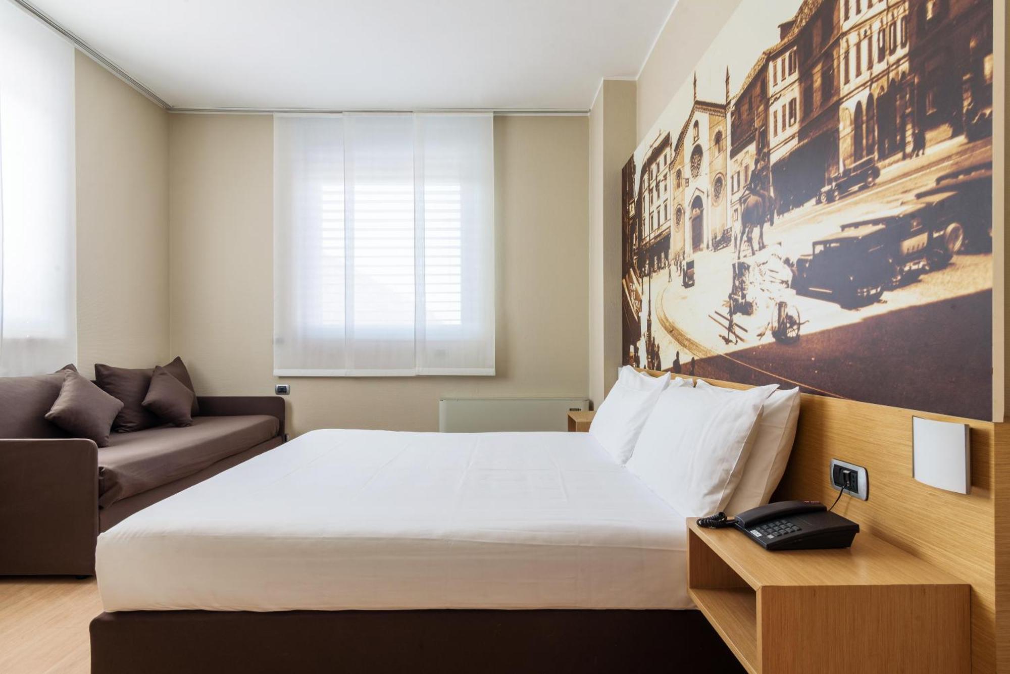 Hotel La Spezia Milan