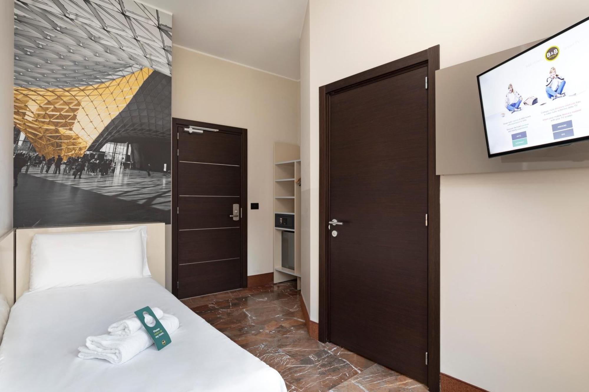Sant'ambrogio 3* Milan