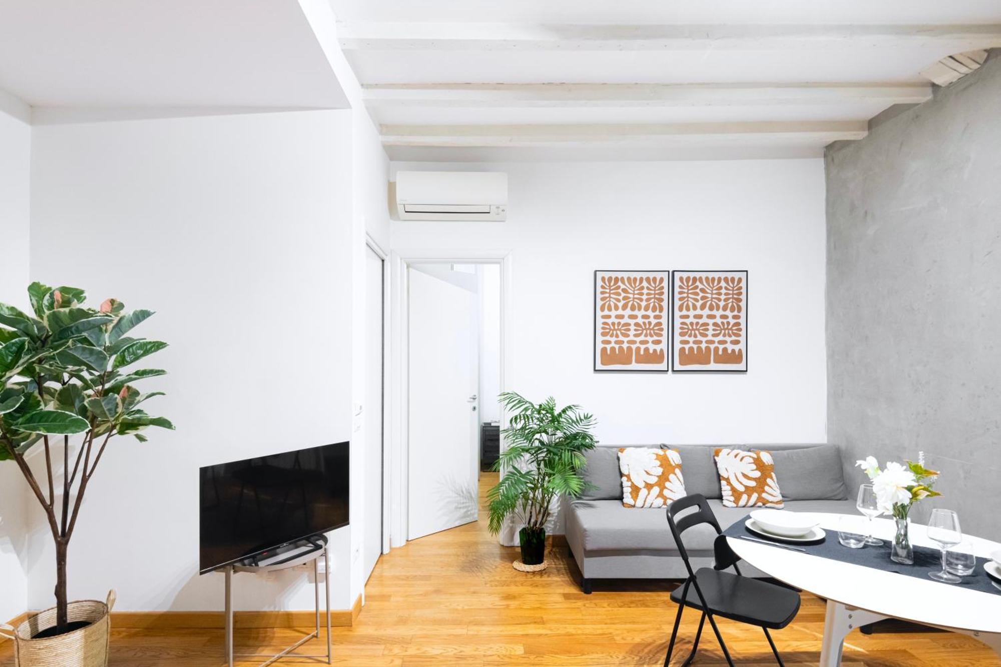 Apartment Easylife - Relax In Intimo E Silenzioso A Due Passi Dal Castello Sforzesco Milan