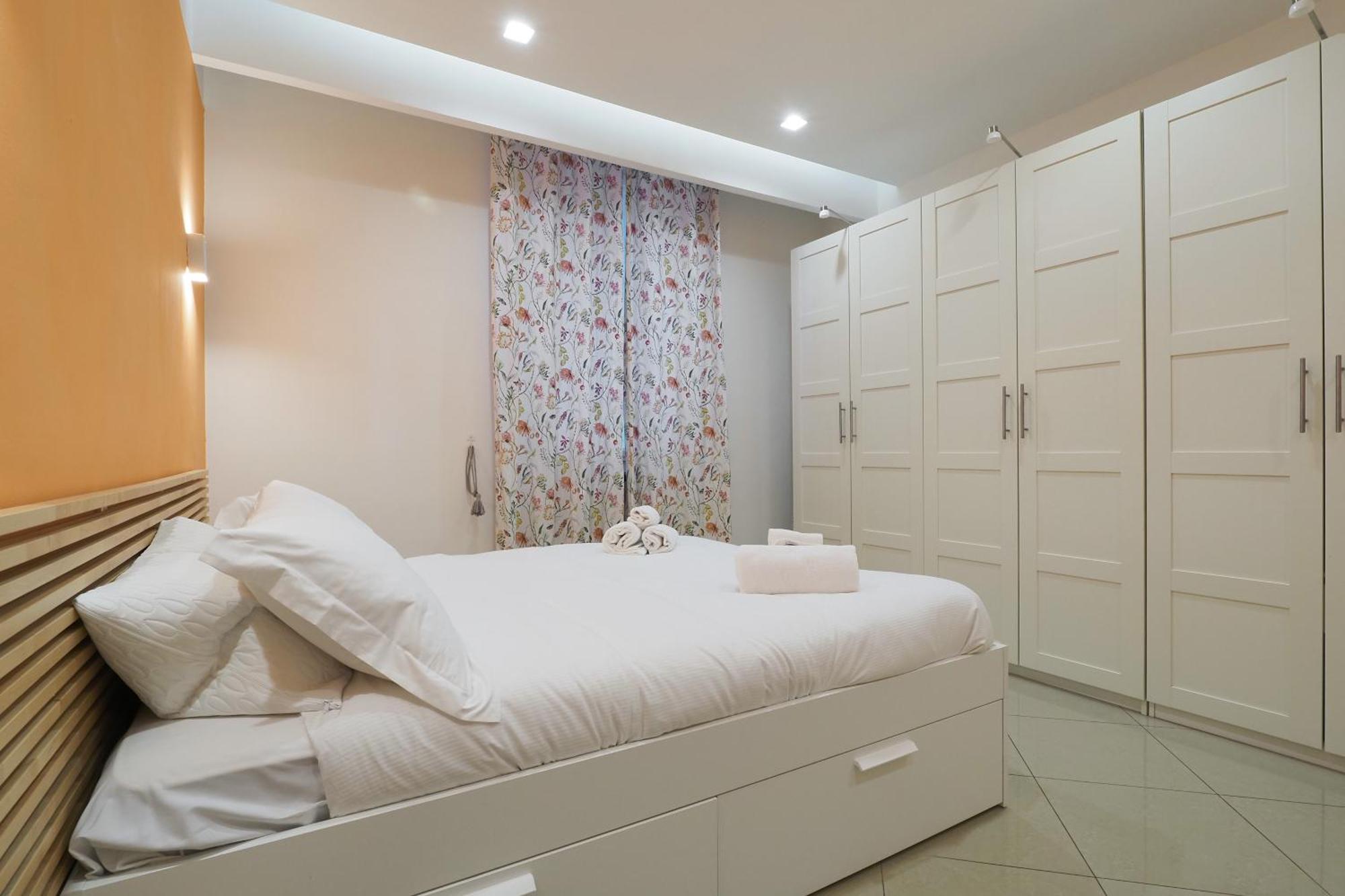 Apartment Forlanini Con Free Parking Linate Airport *