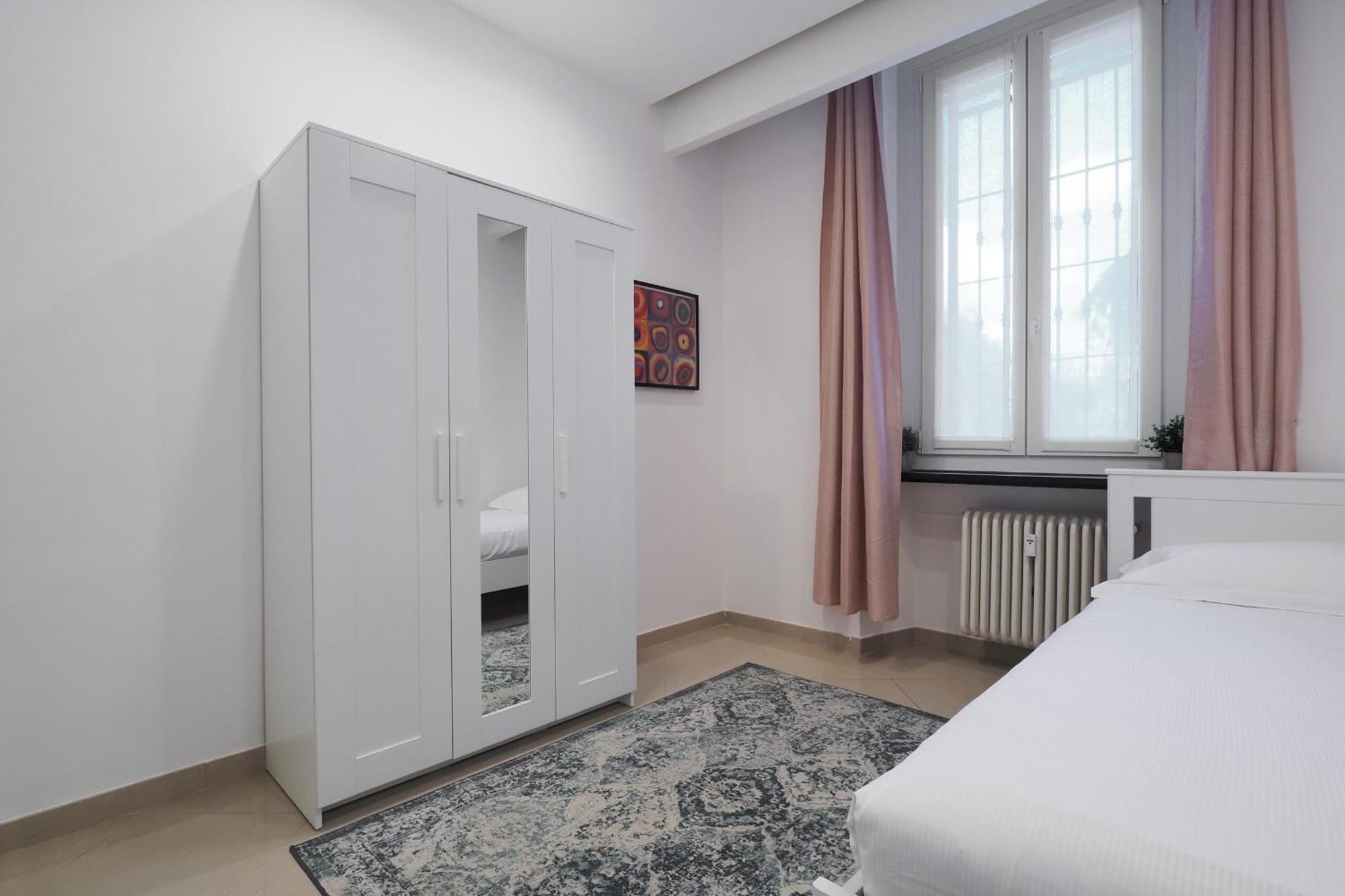 Forlanini Con Free Parking Linate Airport *