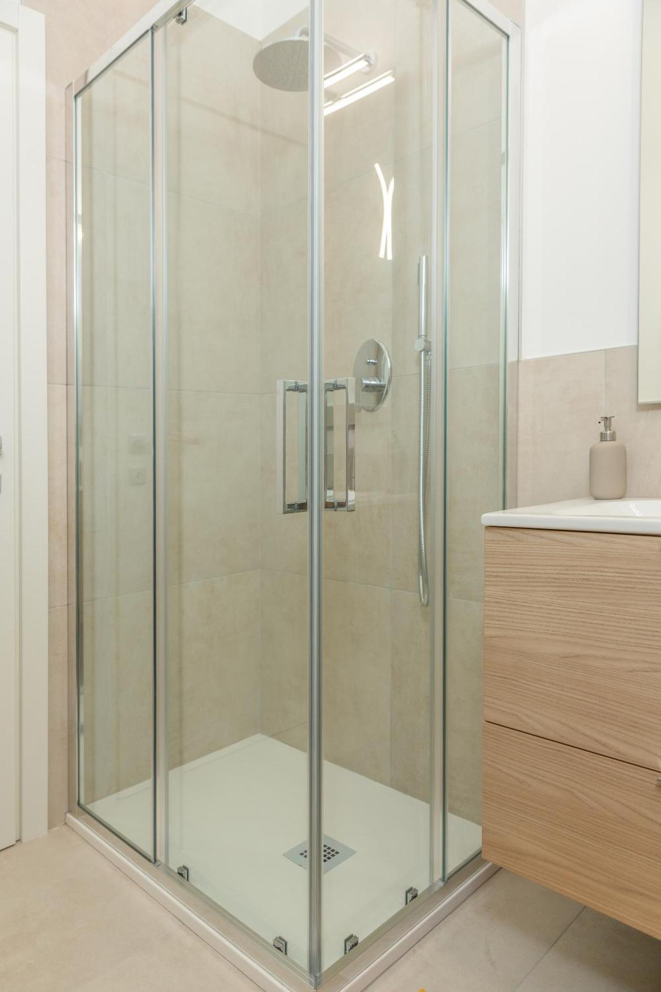 New - Manet - Exclusive Apartment Milan