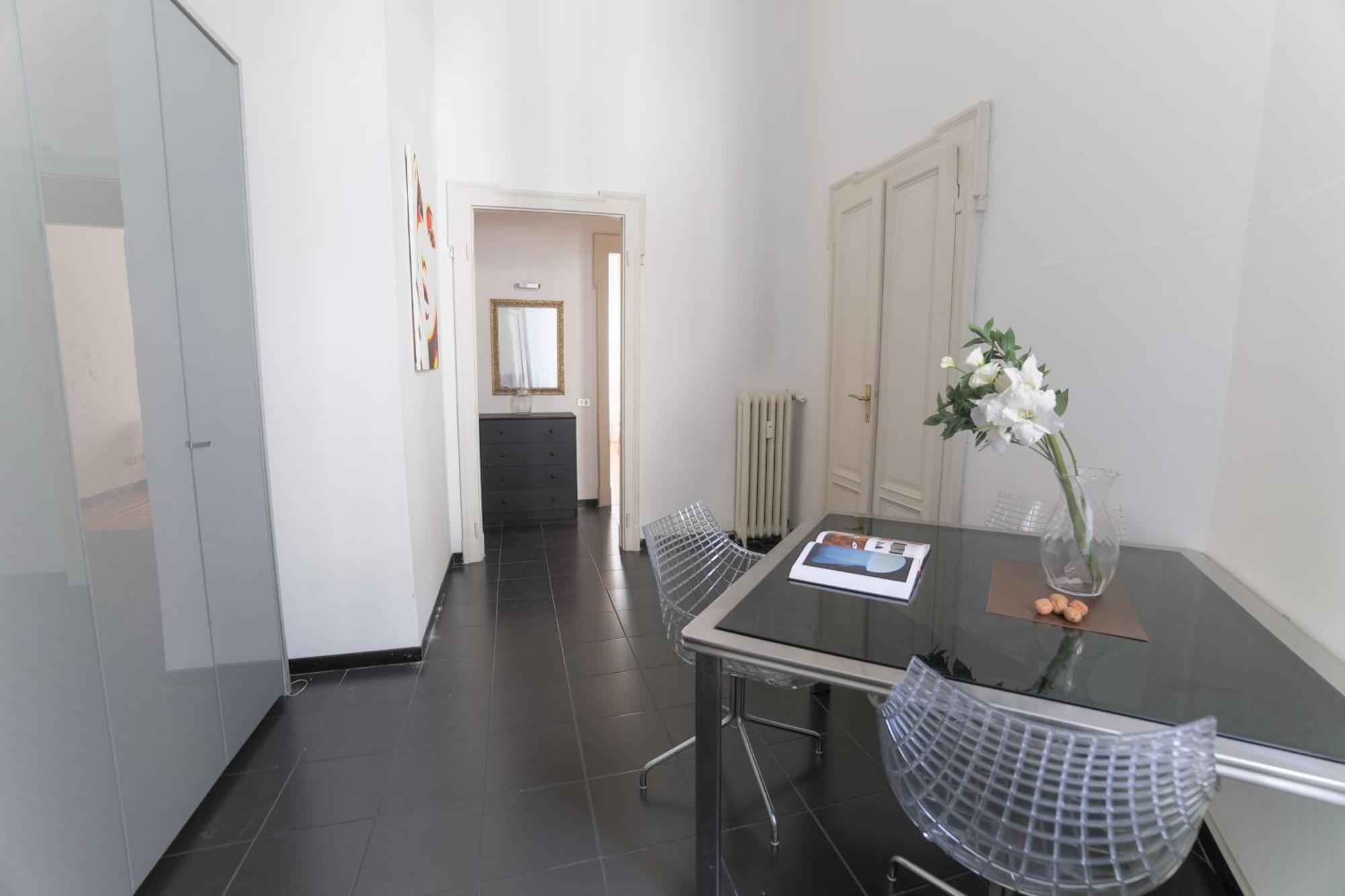 Central Flat - Boccaccio 7 * Milan