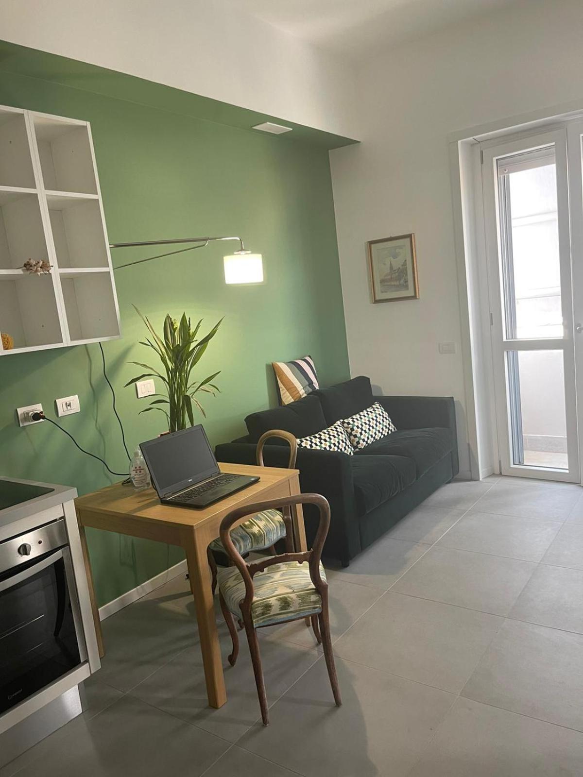Apartment Home Suite Home With Free Parking - Parcheggio Gratuito Porta Romana Suite Newly 2 Bedrooms Apartment With 2 Bathrooms Subway Metro 3 Stops To Duomo *