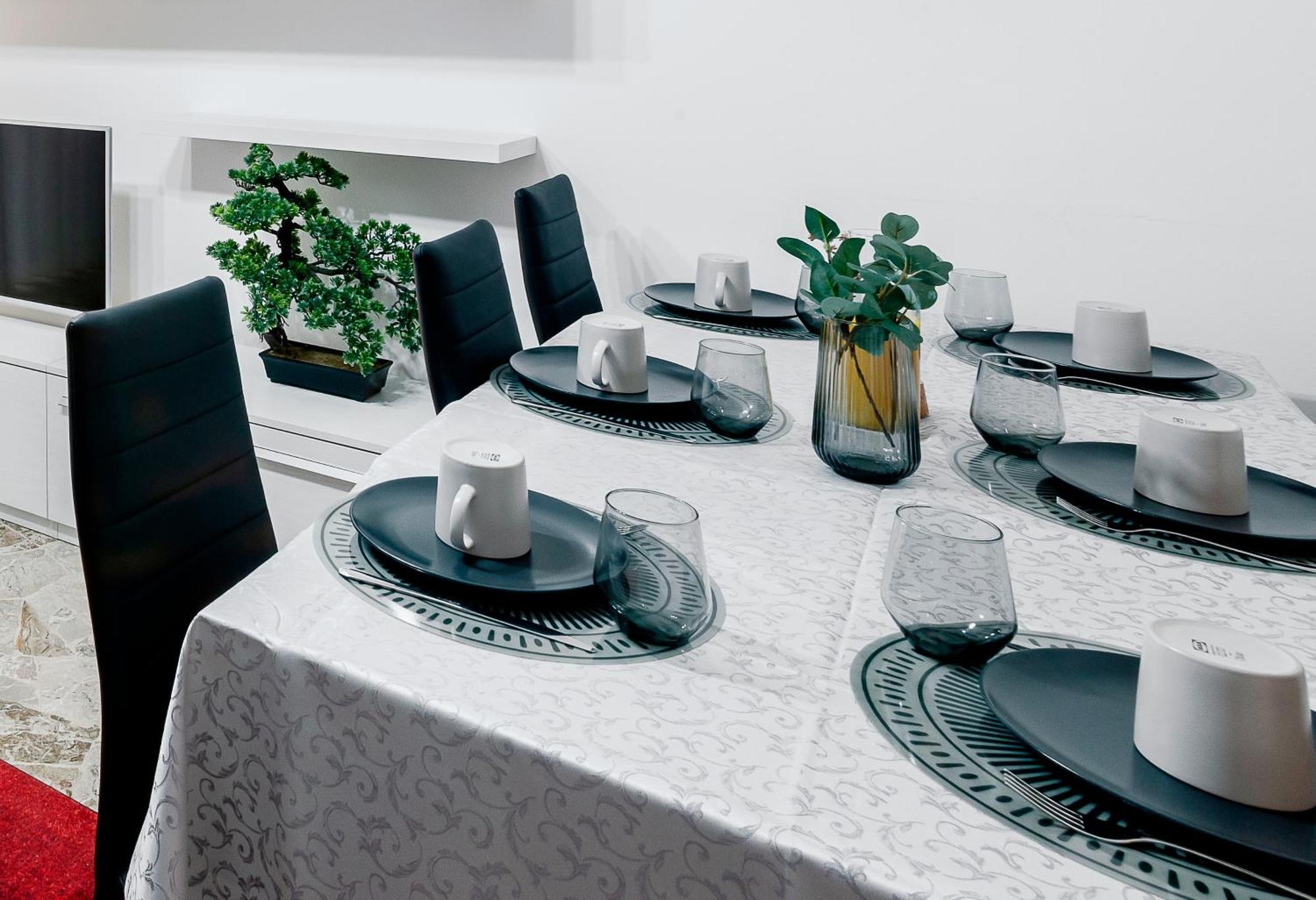 Stayeasy Staro5 - 5 Minutes To Udine Subway * Milan