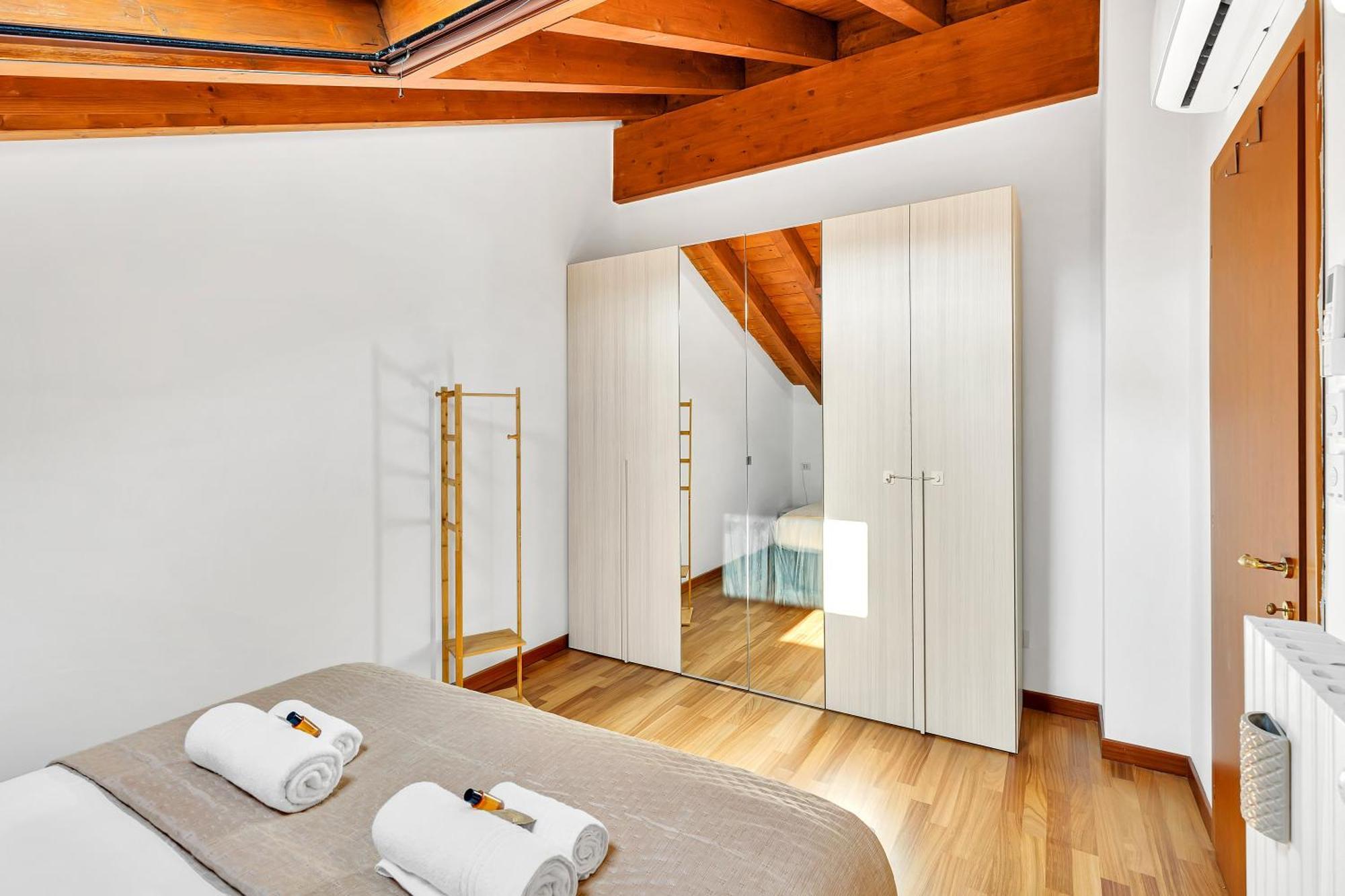 La Mansarda Di Cloe - Affitti Brevi Italia Apartment