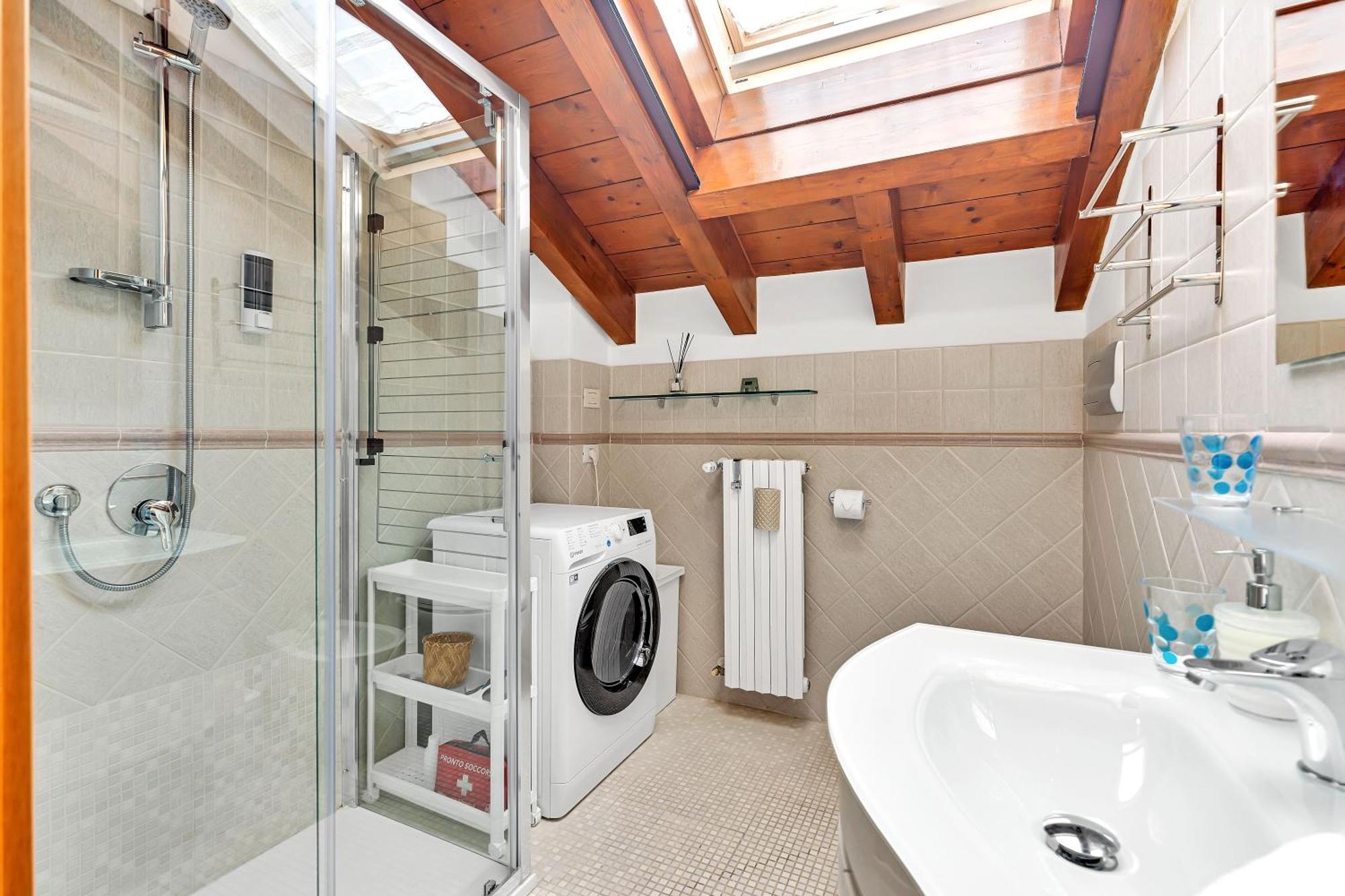 Apartment La Mansarda Di Cloe - Affitti Brevi Italia Milan