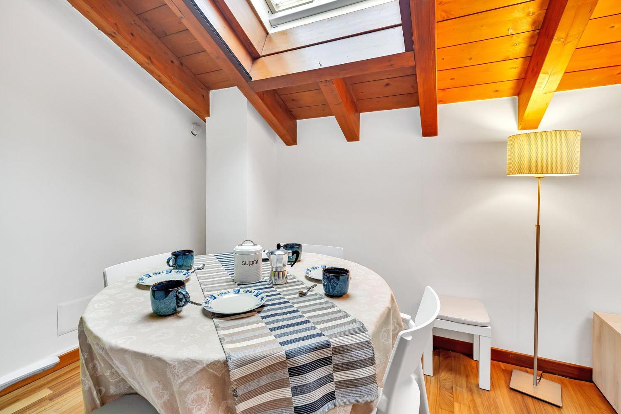Apartment La Mansarda Di Cloe - Affitti Brevi Italia *