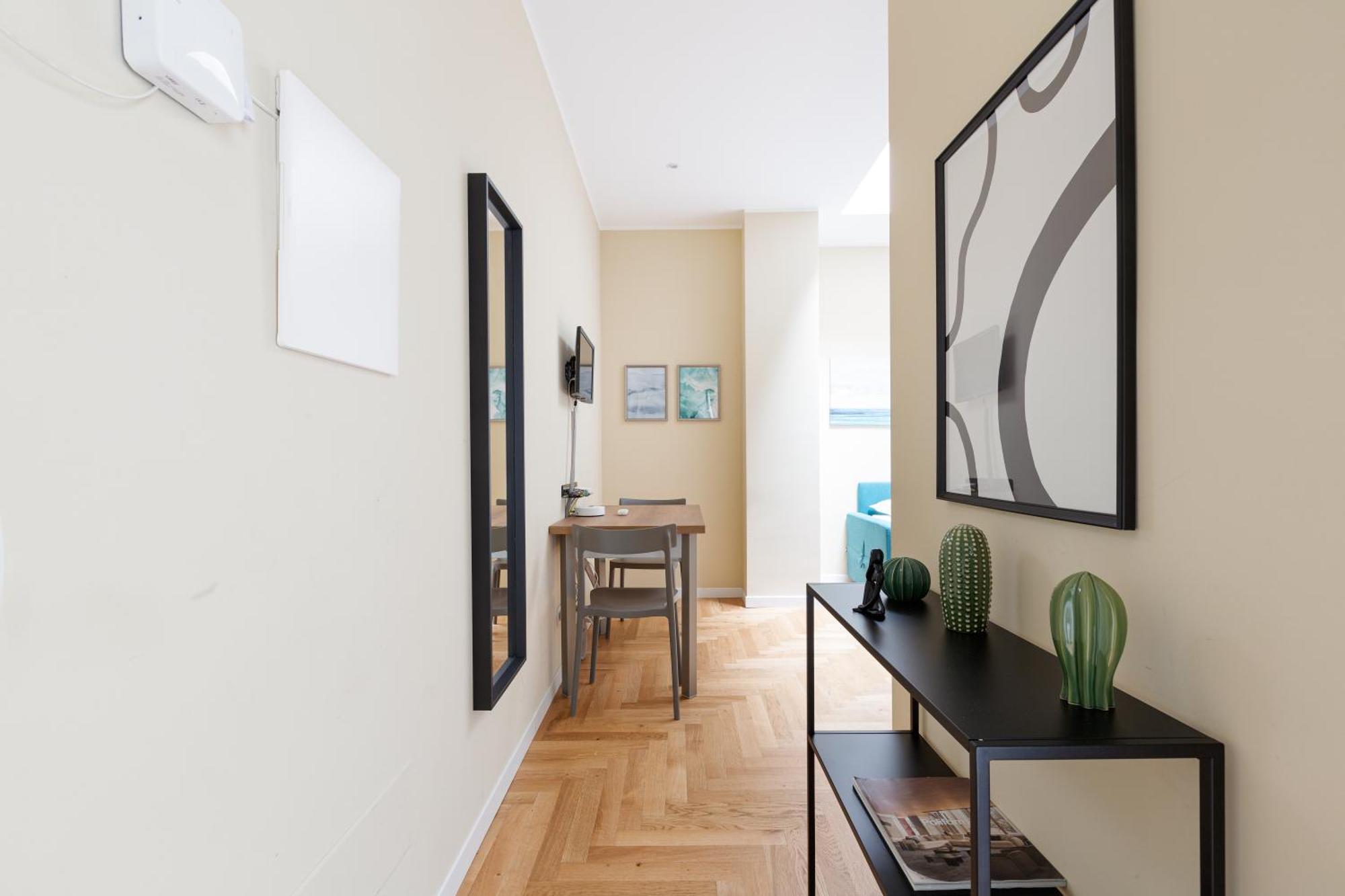 Missori & Bocconi Renovated Apartment Milan