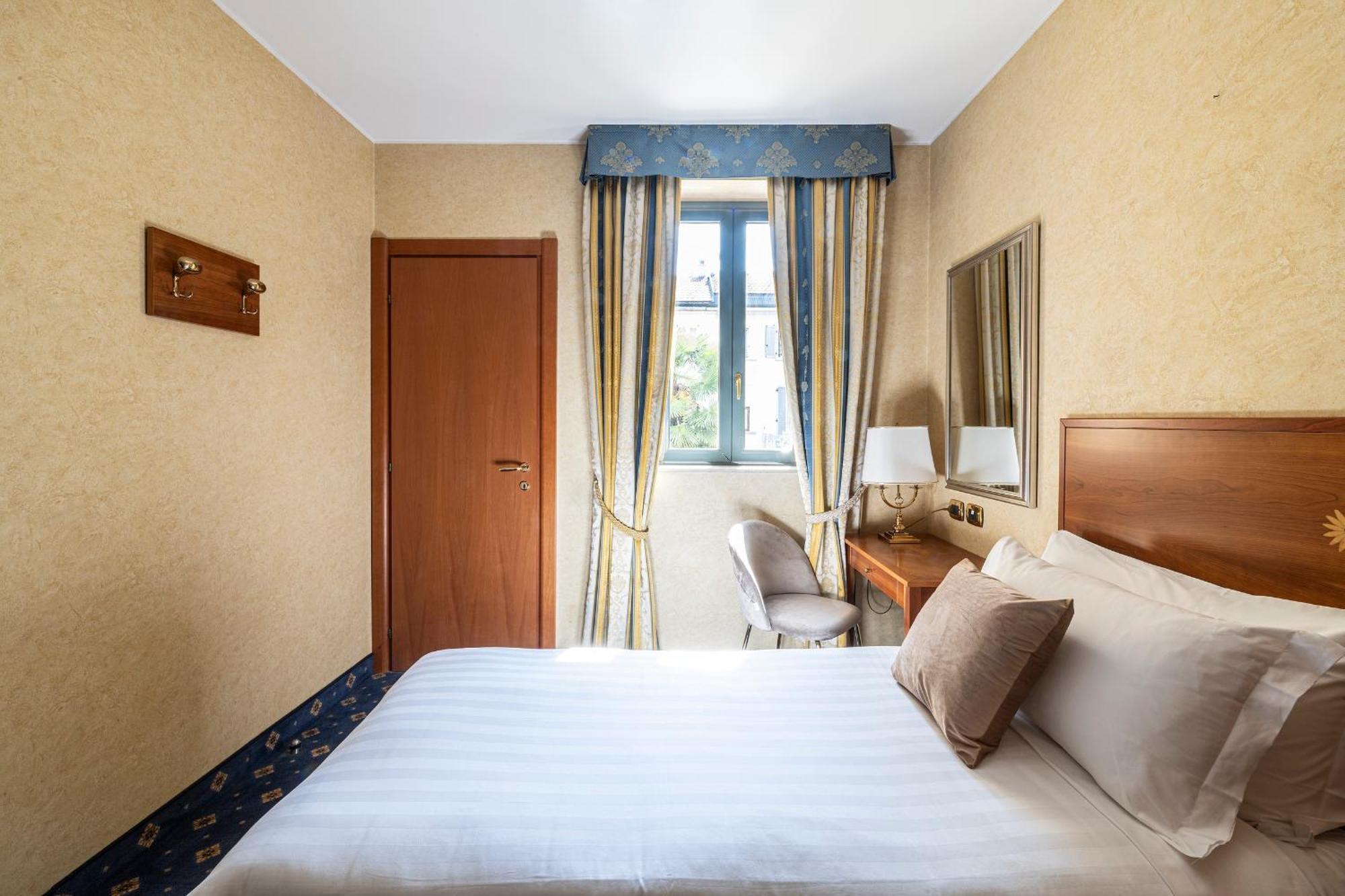 Hotel Boutique Dieci 4*