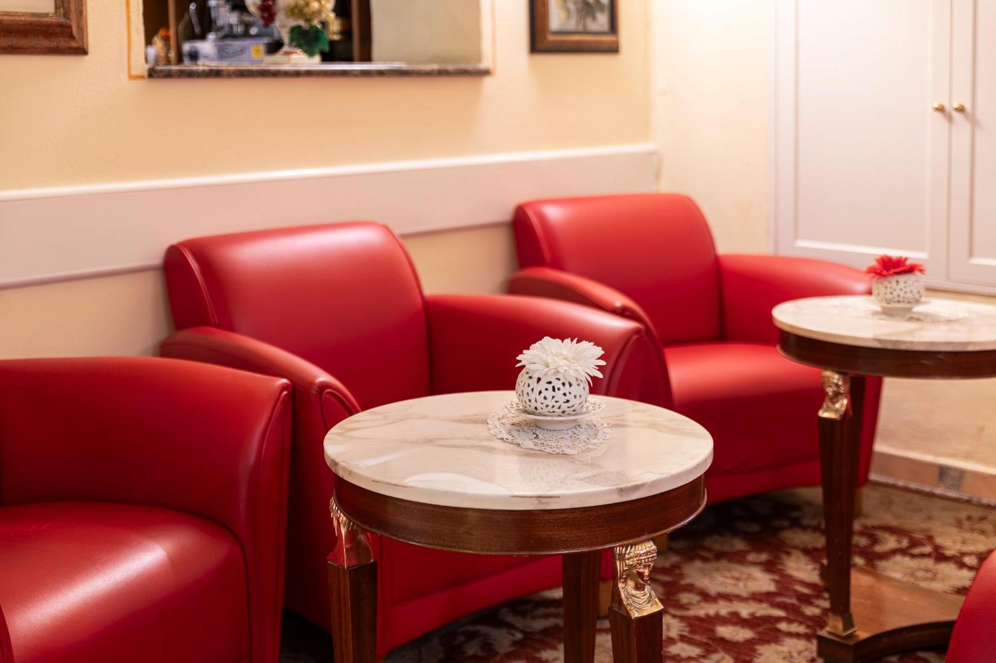 Hotel Boutique Dieci 4*