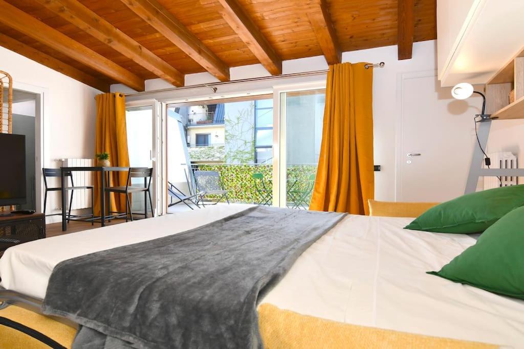 Bocconi Fond Prada Ieo Spettacolare Attico Con Terrazzo Apartment