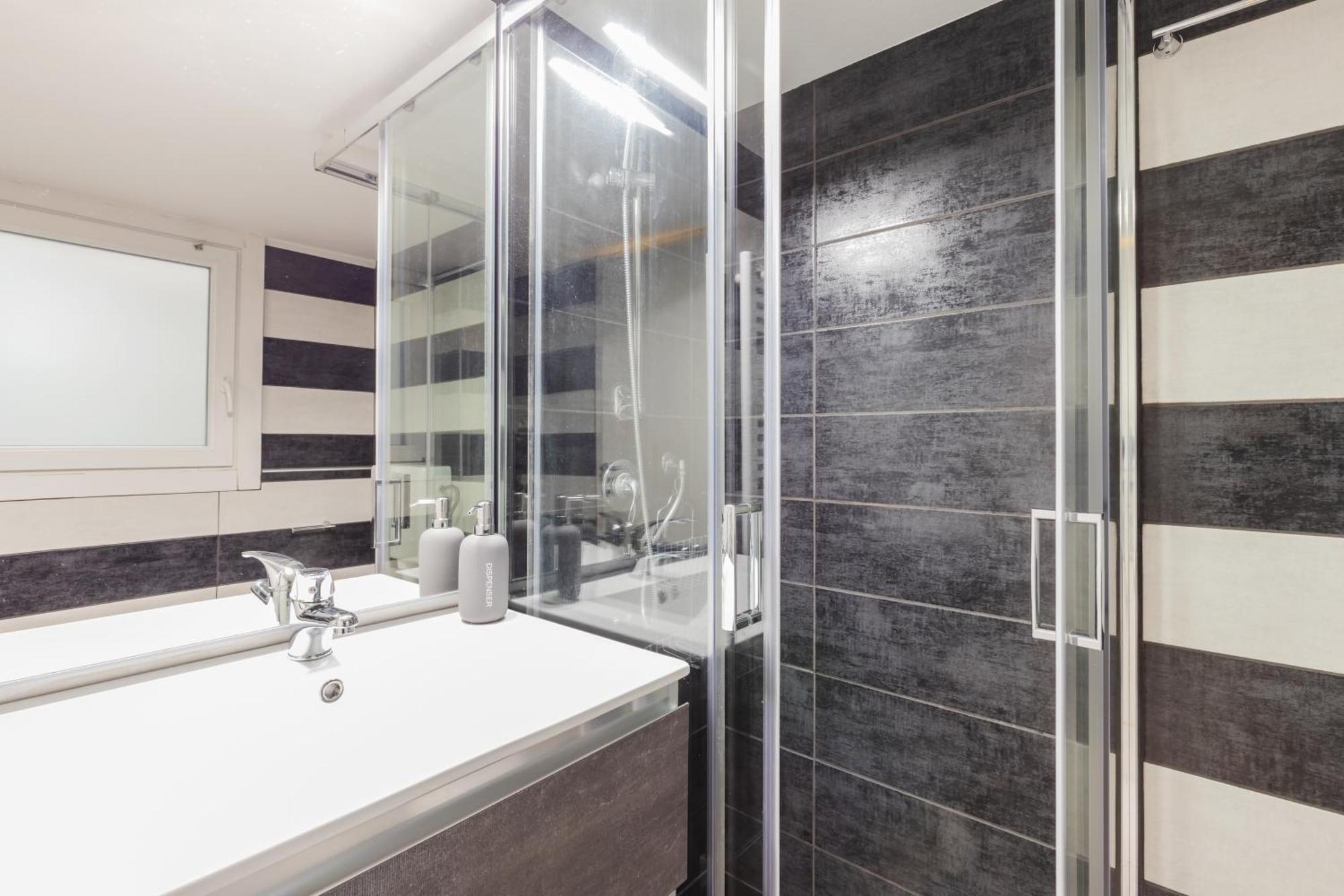 2 Con 2 Bagni Privati - De Angeli Appartamento