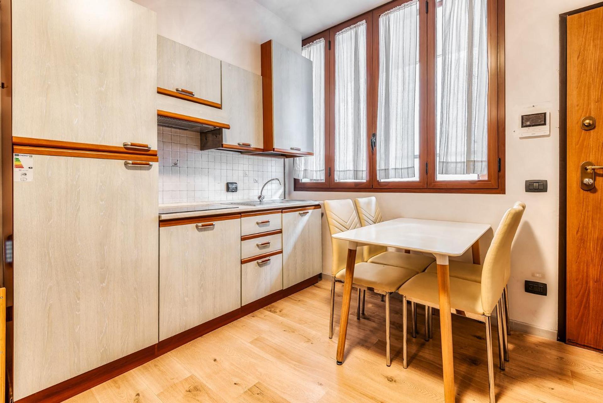 Confy 2pax- Via Tartini, 26 Apartment Milan