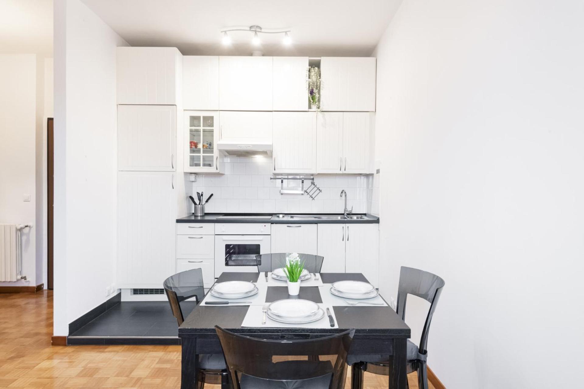 Easylife - Bocconi Duomo Intero Navigli Moderno Milão