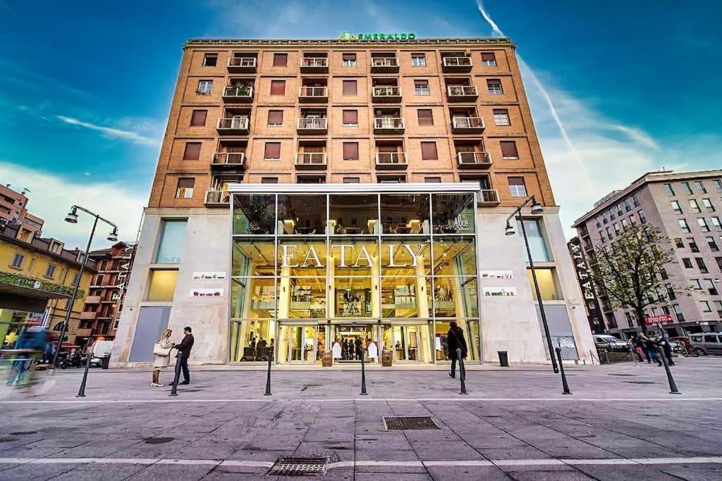 Taxi No-need - Metro, Train Station, Nightlife And Restaurants