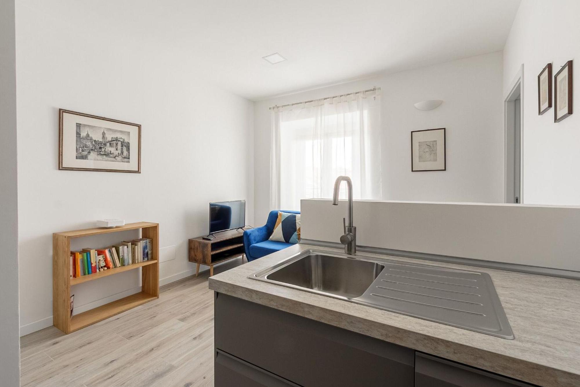 Tadino Ai Giardini Indro Montanelli By Halldis Apartment Milan