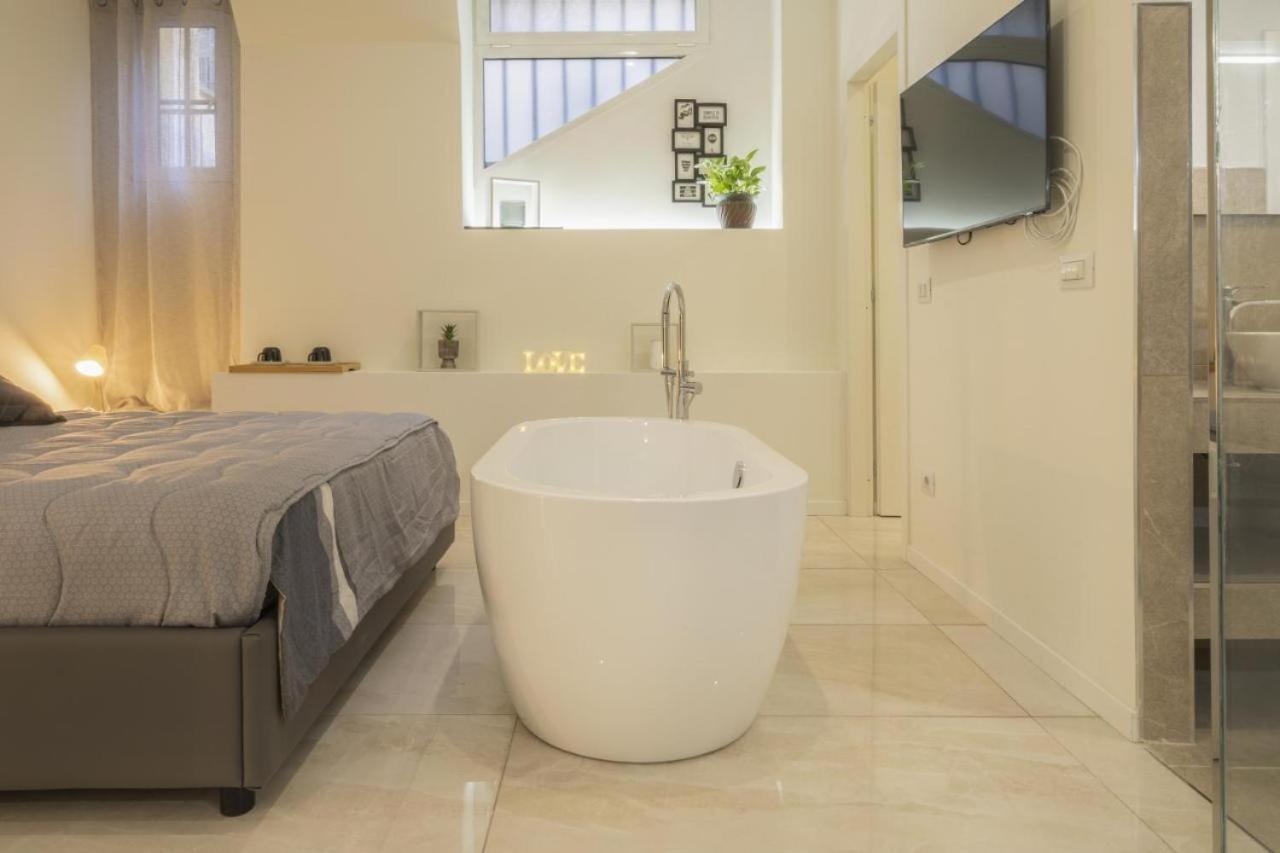 Via Hayez, 3 - Eleganza E Relax Apartamento Milão