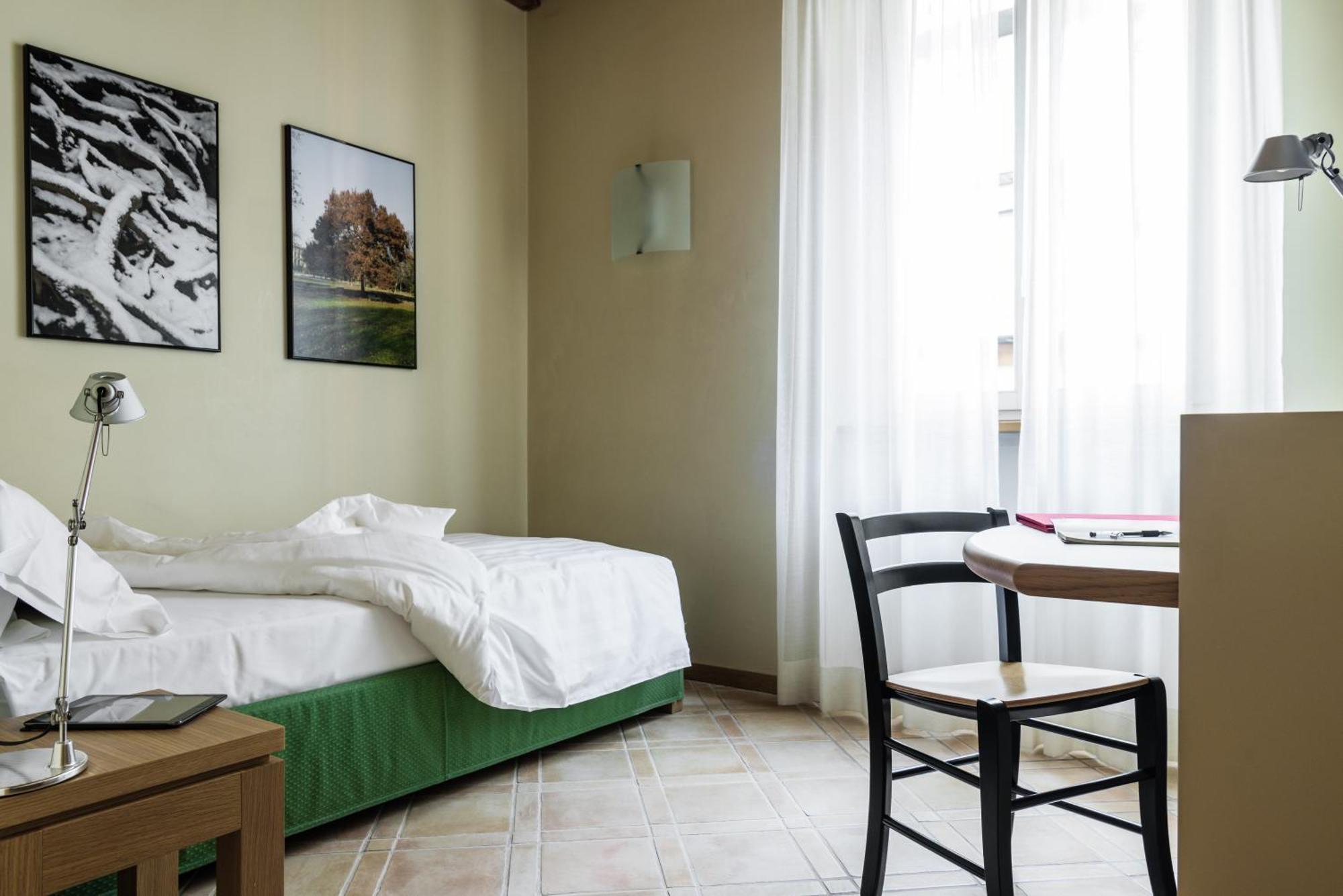 Ascanio Sforza - & Aparthotel 2*
