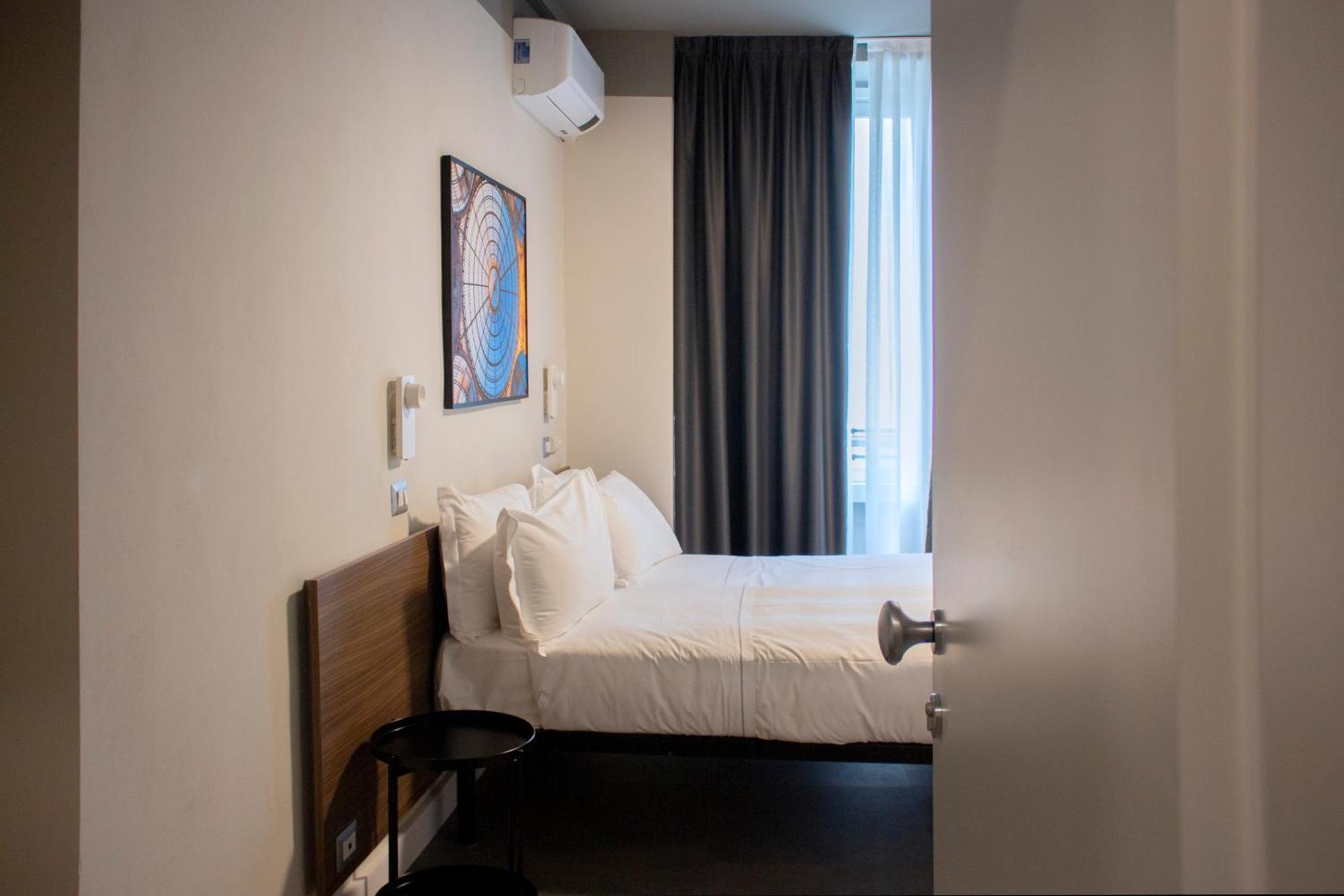 22 Marzo Hotel 2*