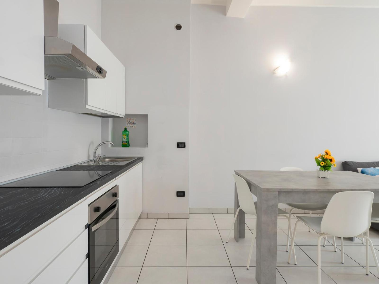Xenia - Lovely In Citta Studi Apartamento