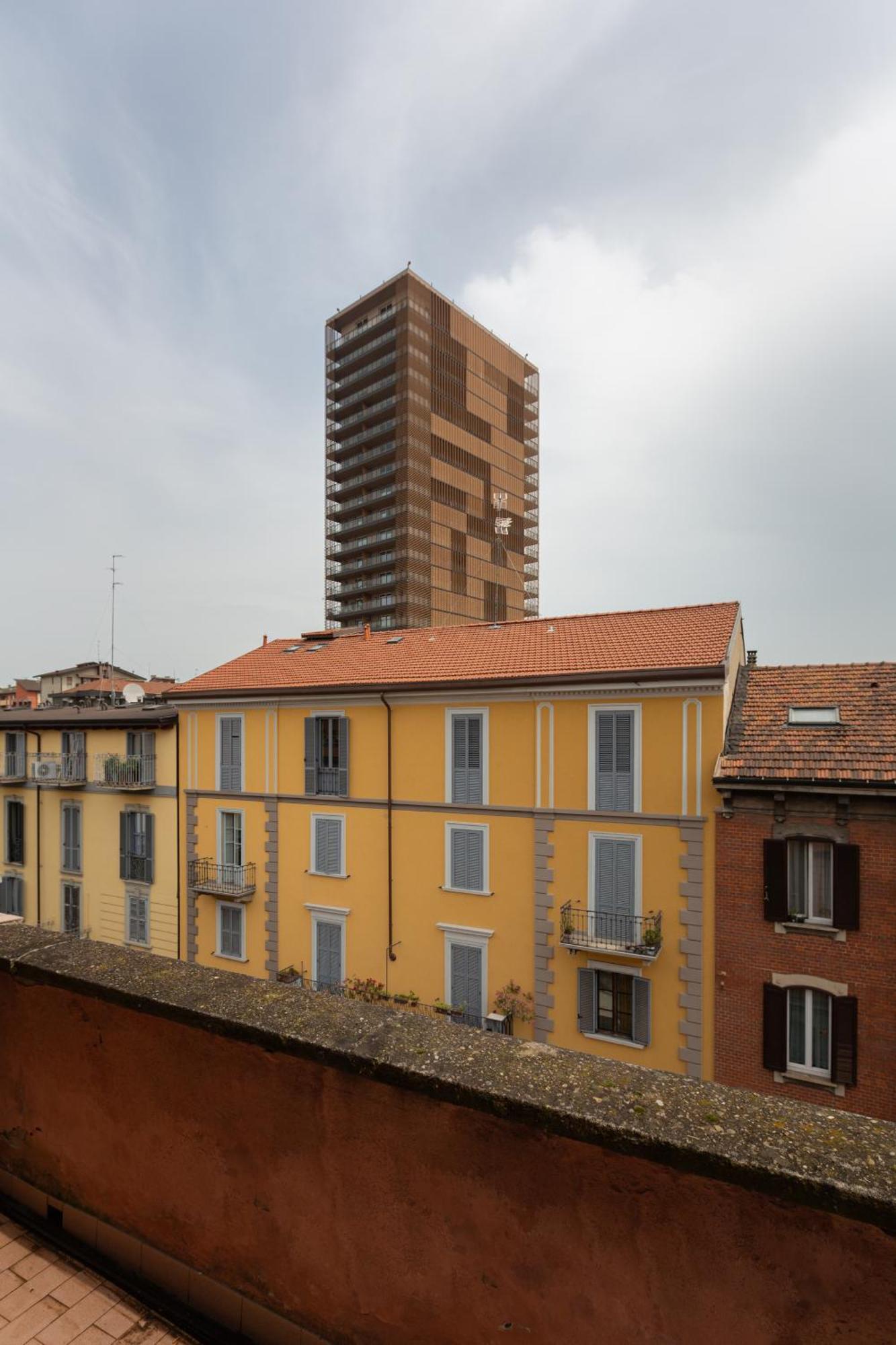 Flower Exclusive - M3 - Isola District Apartment Milan