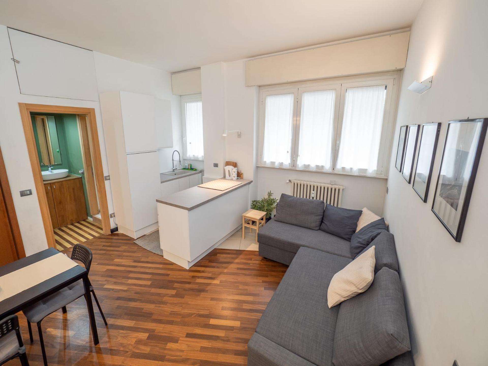 Cozy Near - 4 Guests *